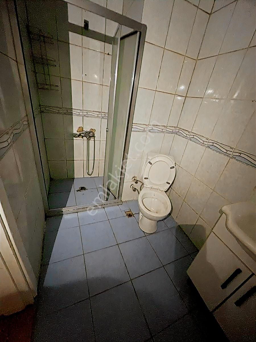 Eyüp Alibeyköyde Bahçe Kati Daire 2+1 Kiralık - Görsel 27