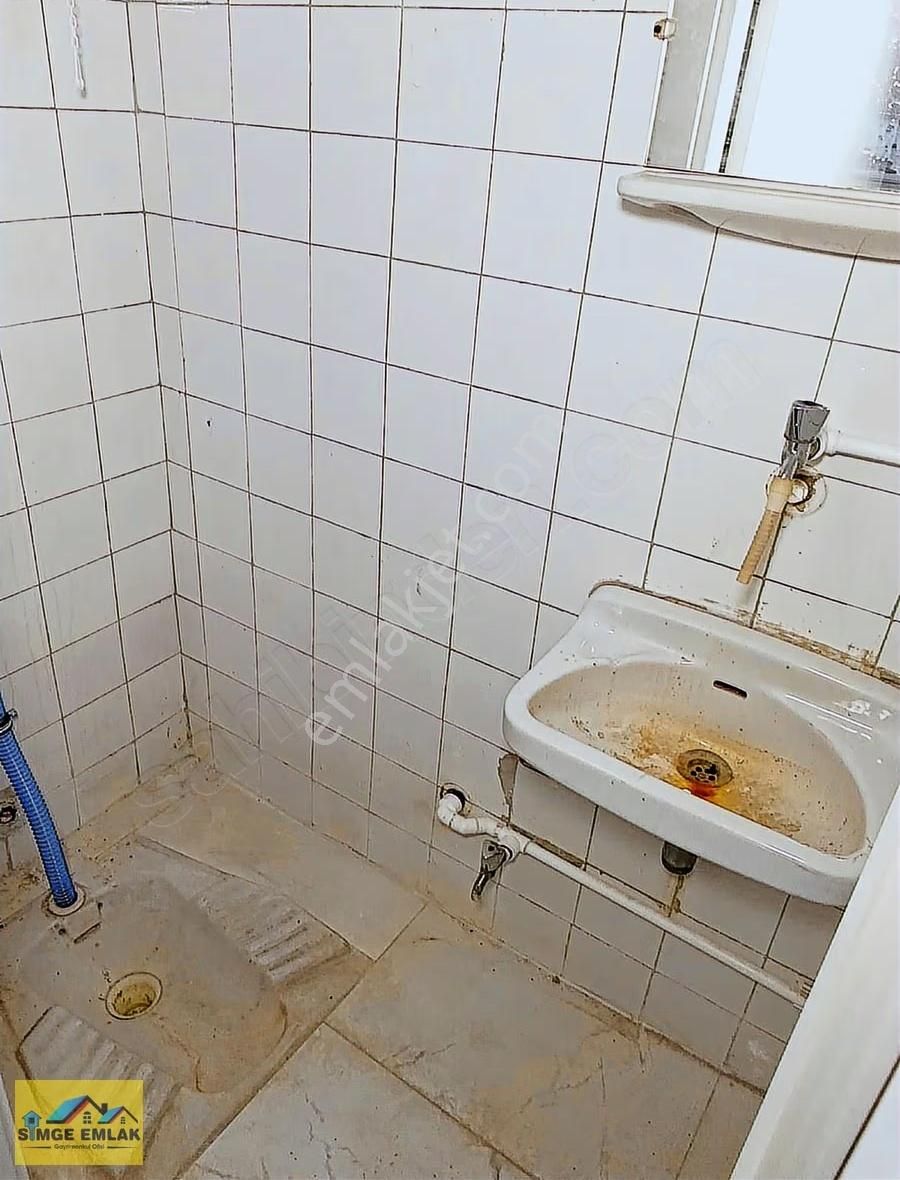 Simge'den İzmir Türk Koleji Sokağında Cad.paraleli Deniz Manzara - Görsel 20