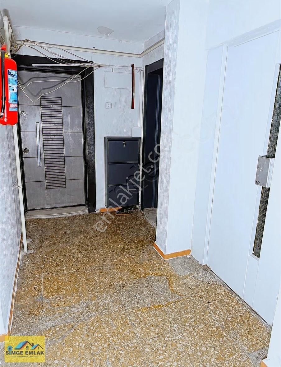 Simge'den İzmir Türk Koleji Sokağında Cad.paraleli Deniz Manzara - Görsel 14