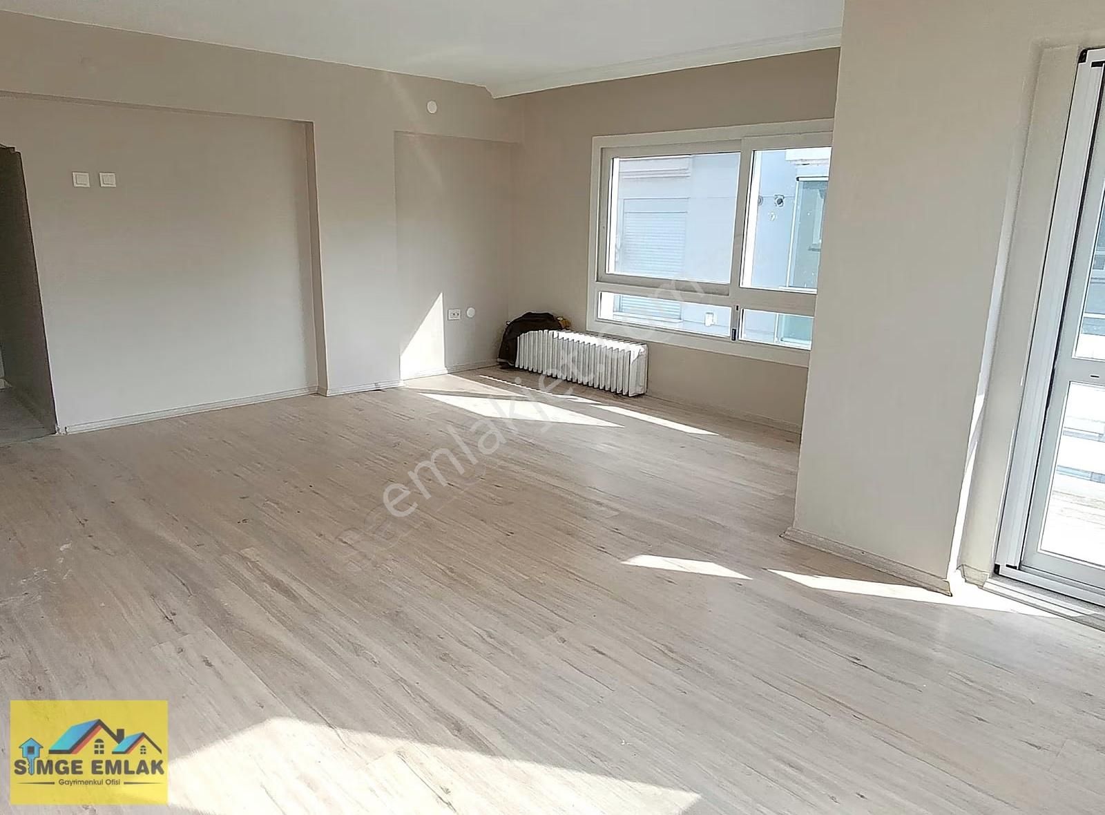 Simge'den İzmir Türk Koleji Sokağında Cad.paraleli Deniz Manzara - Görsel 9