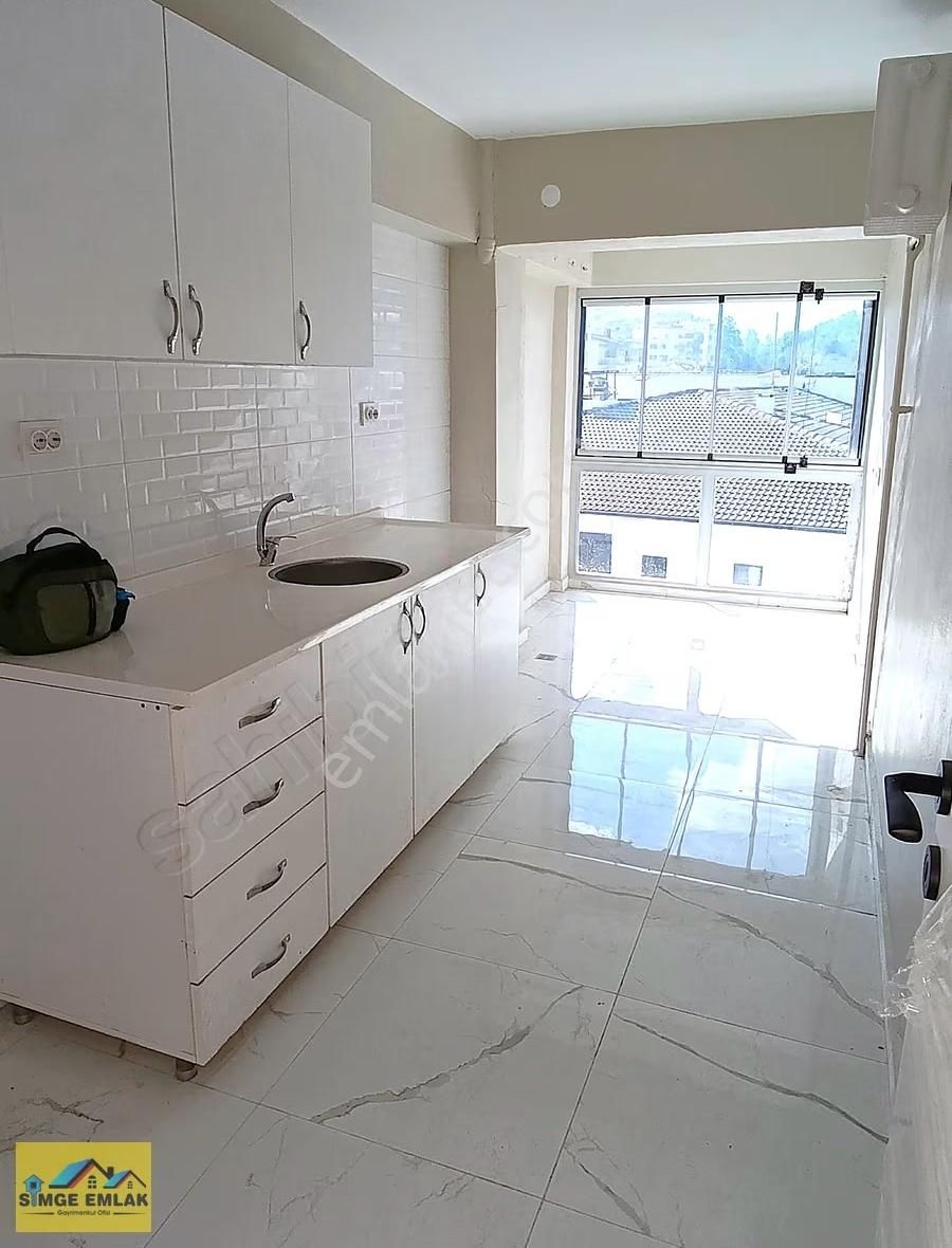 Simge'den İzmir Türk Koleji Sokağında Cad.paraleli Deniz Manzara - Görsel 3