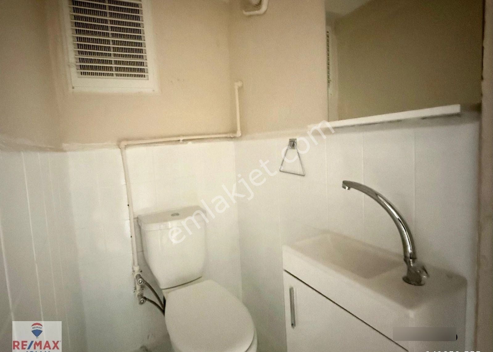 Bayraklı Osmangazi Mahallesinde Satılık 3+1 Satılık Daire - Görsel 21