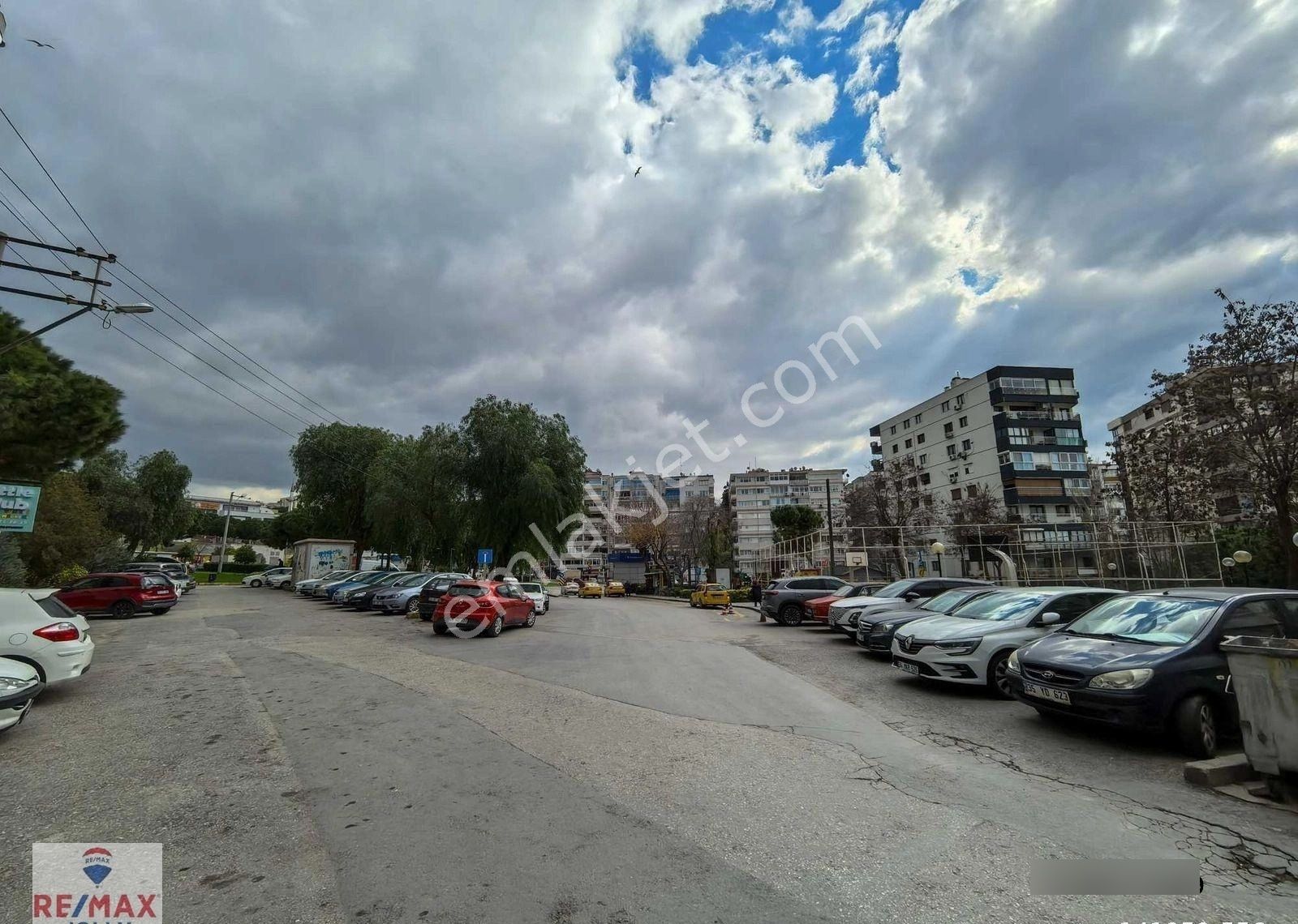 Konak Göztepe Metro Ve Amerıkan Kolejı Yakını Satılık 2+1 Daıre - Alper Gete Remax Jolly - Görsel 14