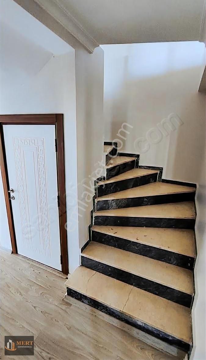 Çift Ailenin Rahat Yaşayabileceği 6+1 Dublex Daire - Görsel 14