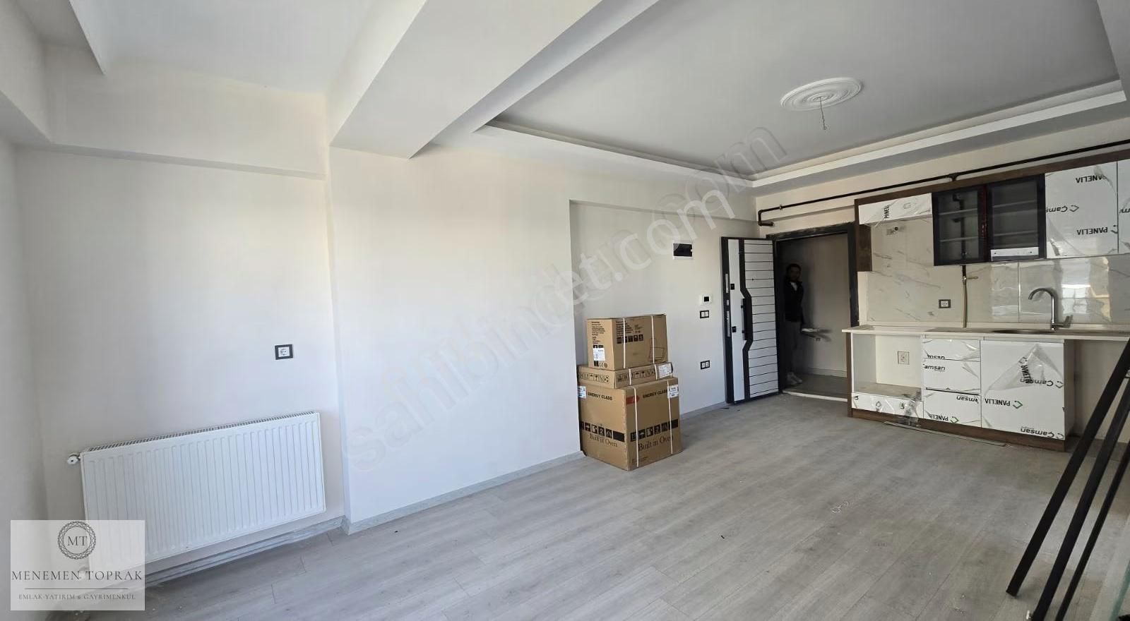 Seyrek Ana Cadde Üzeri Kiralık 1+1 Daire - Görsel 8