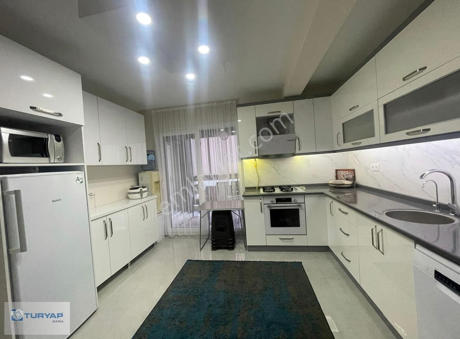 Aliağa Örnekkent 'te 3+1 Geniş Ferah Daire - Görsel 12