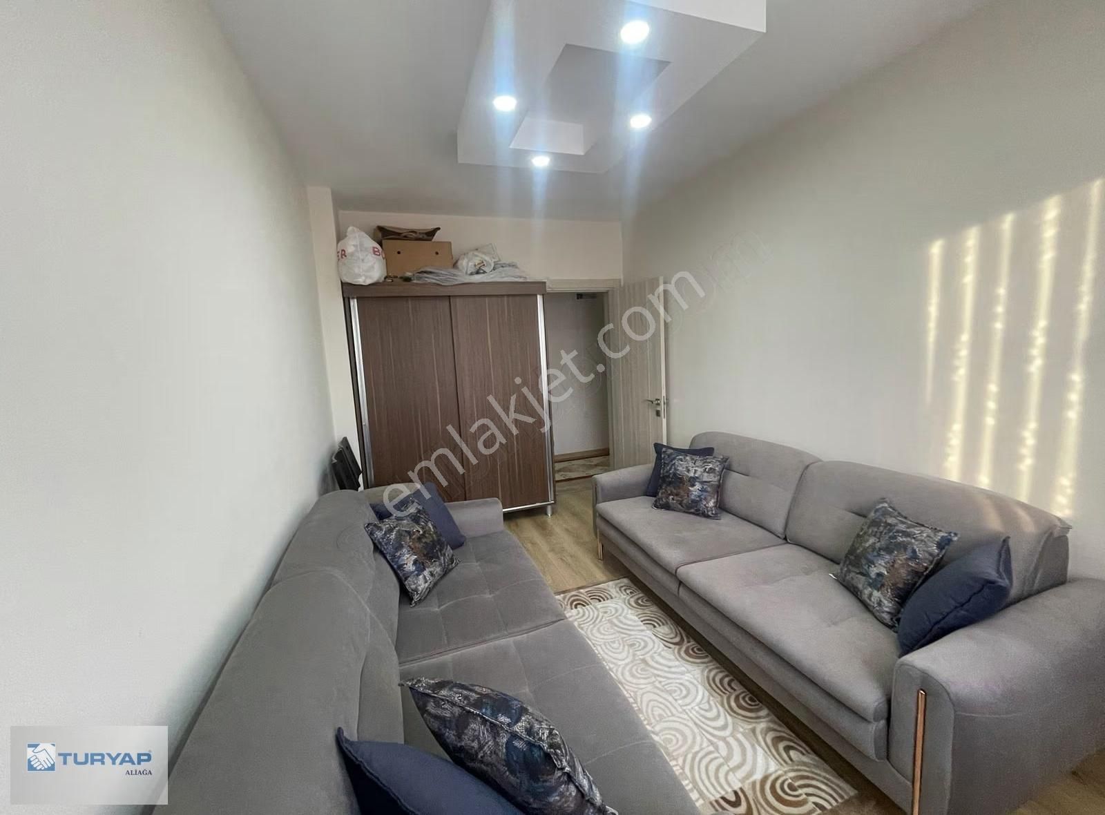 Aliağa Örnekkent 'te 3+1 Geniş Ferah Daire - Görsel 2