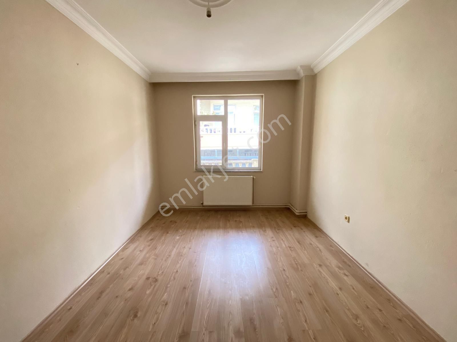 Çorlu Muhitin Mahallesi'nde 3+1 Kiralık Daire - Görsel 3