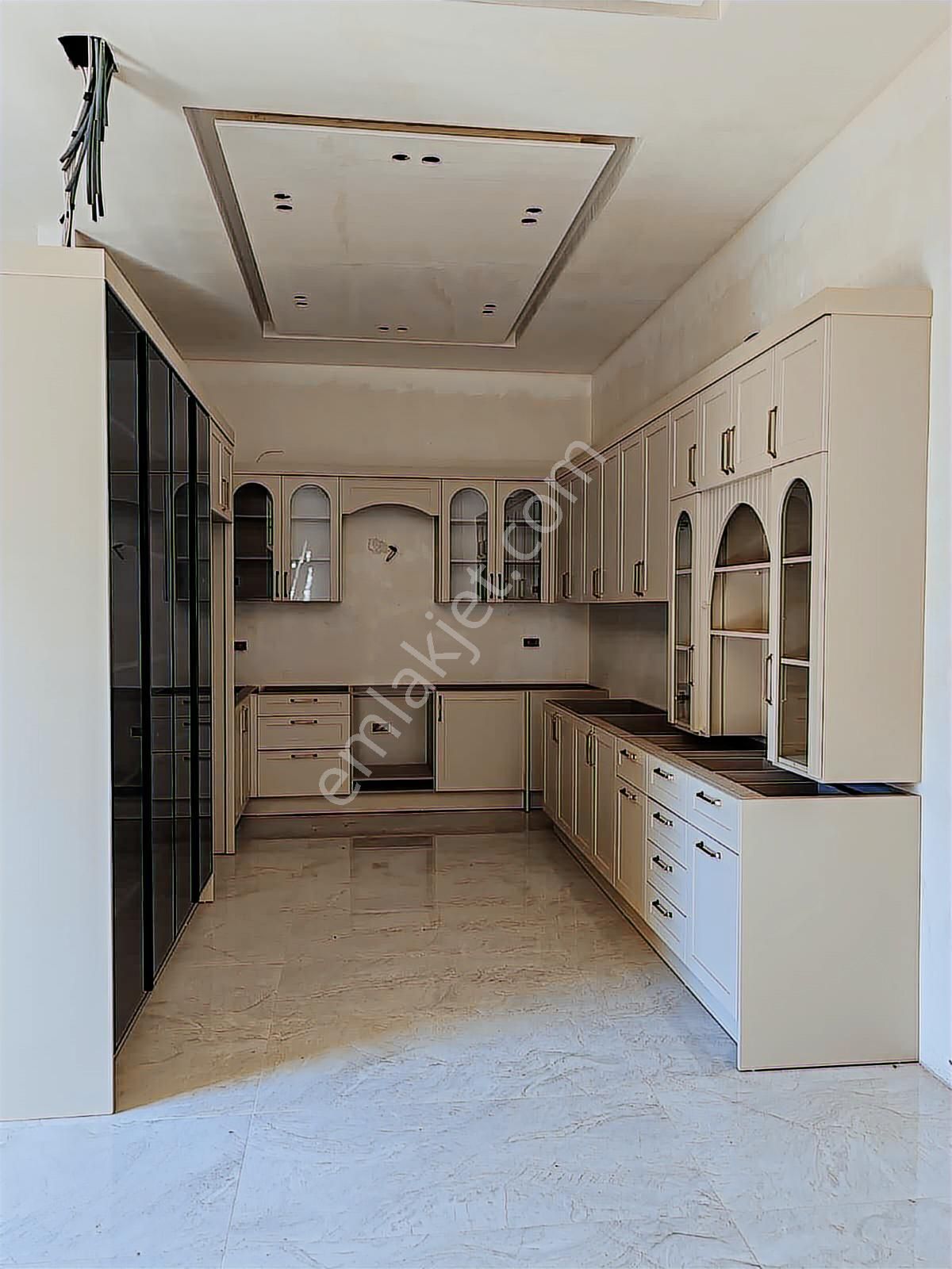 Urla Kuşçular 500 M2 Arsa İçinde Tek Katlı Satılık Lüks Villa - Görsel 20