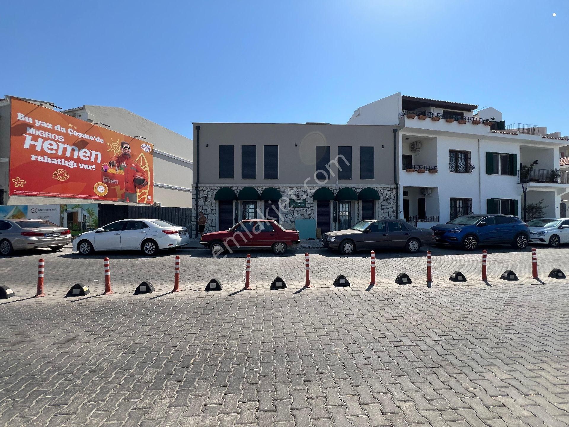 Çeşme Yıldızburnu'nda,denize Sıfır,bahçeli,ankastreli 2+1 - Görsel 3