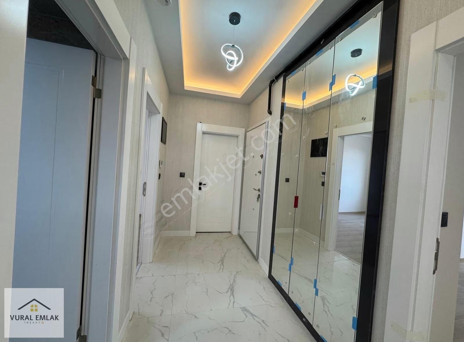 Vural'dan Cadde Üzeri Ara Katta, Geniş Ve Kullanışlı 3+1 Daire - Görsel 31