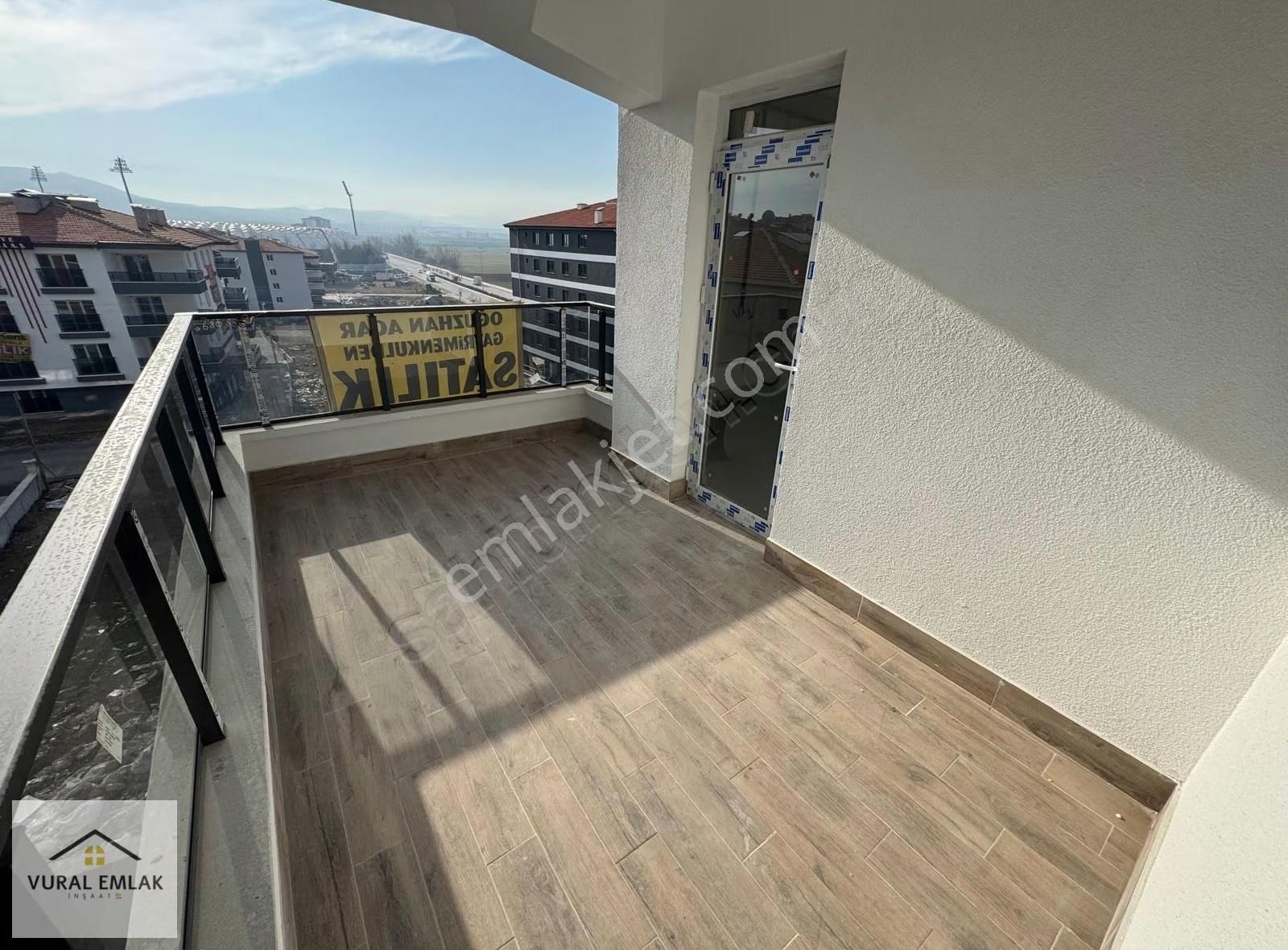 Vural'dan Cadde Üzeri Ara Katta, Geniş Ve Kullanışlı 3+1 Daire - Görsel 29