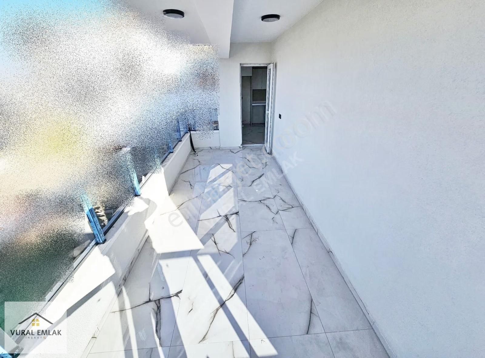 Vural'dan Teras Balkonlu, En Üst Kat, Ultra Lüx 3+1 Daire - Görsel 17