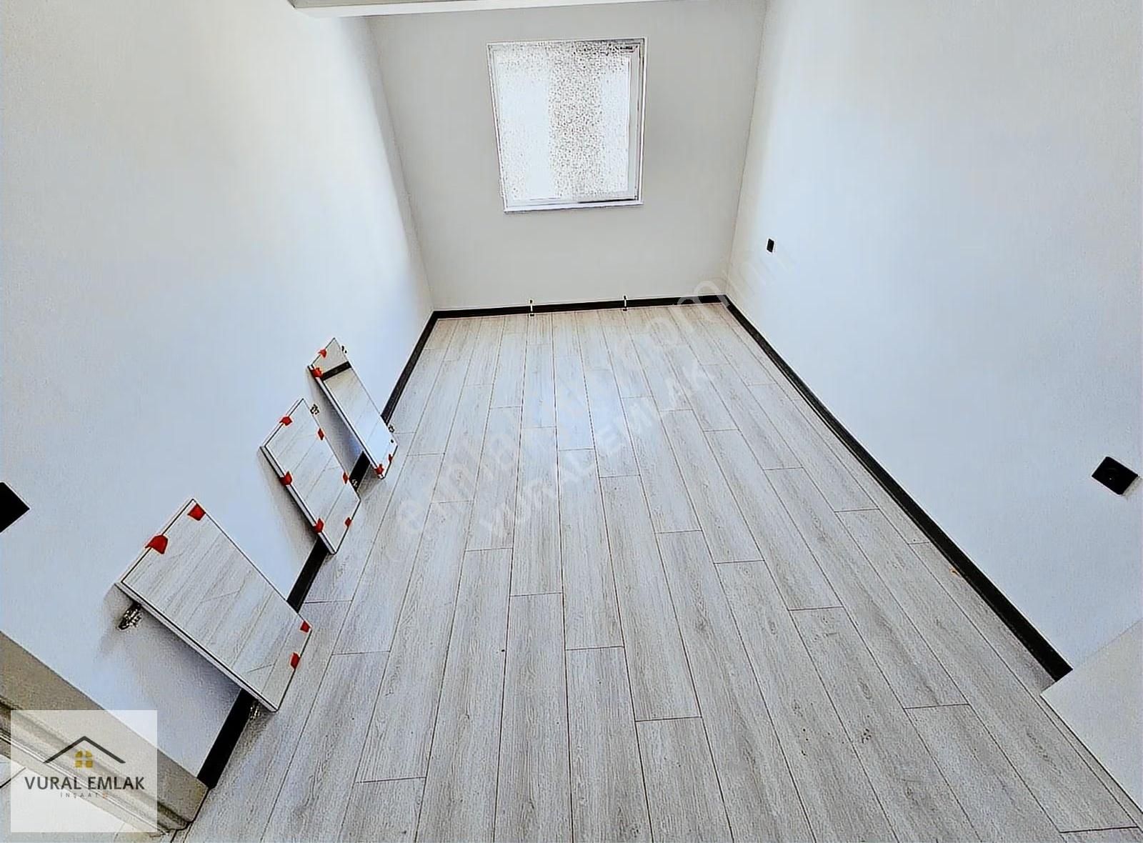 Vural'dan Teras Balkonlu, En Üst Kat, Ultra Lüx 3+1 Daire - Görsel 26