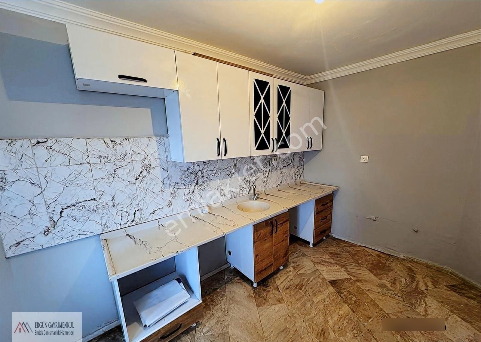 Ergünden Turgutreiste Site İçi Satılık Fırsat 3+1 Daire - Görsel 23