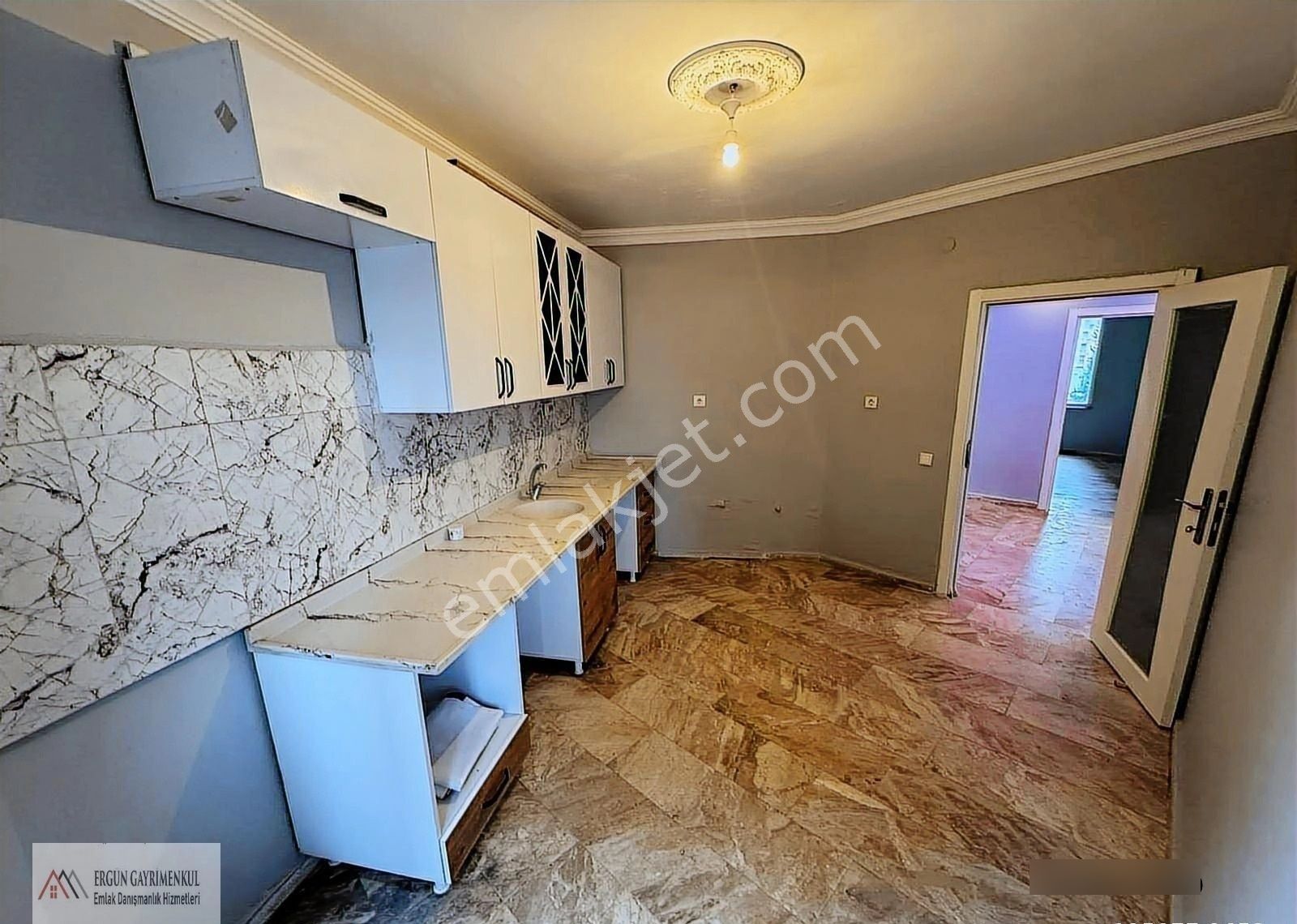 Ergünden Turgutreiste Site İçi Satılık Fırsat 3+1 Daire - Görsel 24