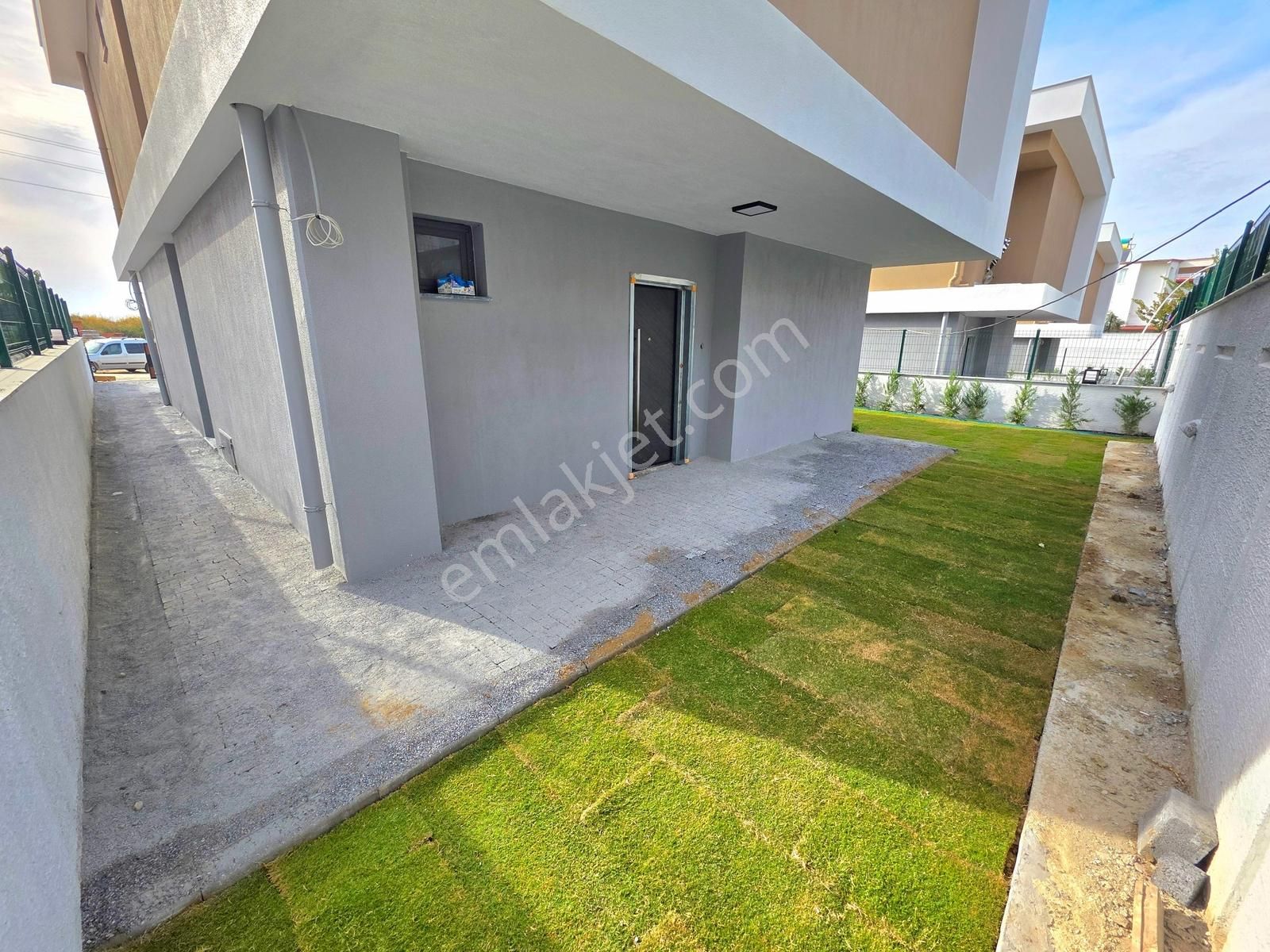 Kuşadası Soğucak'ta Sıfır Satılık Kaliteli Müstakil Villa - Görsel 10