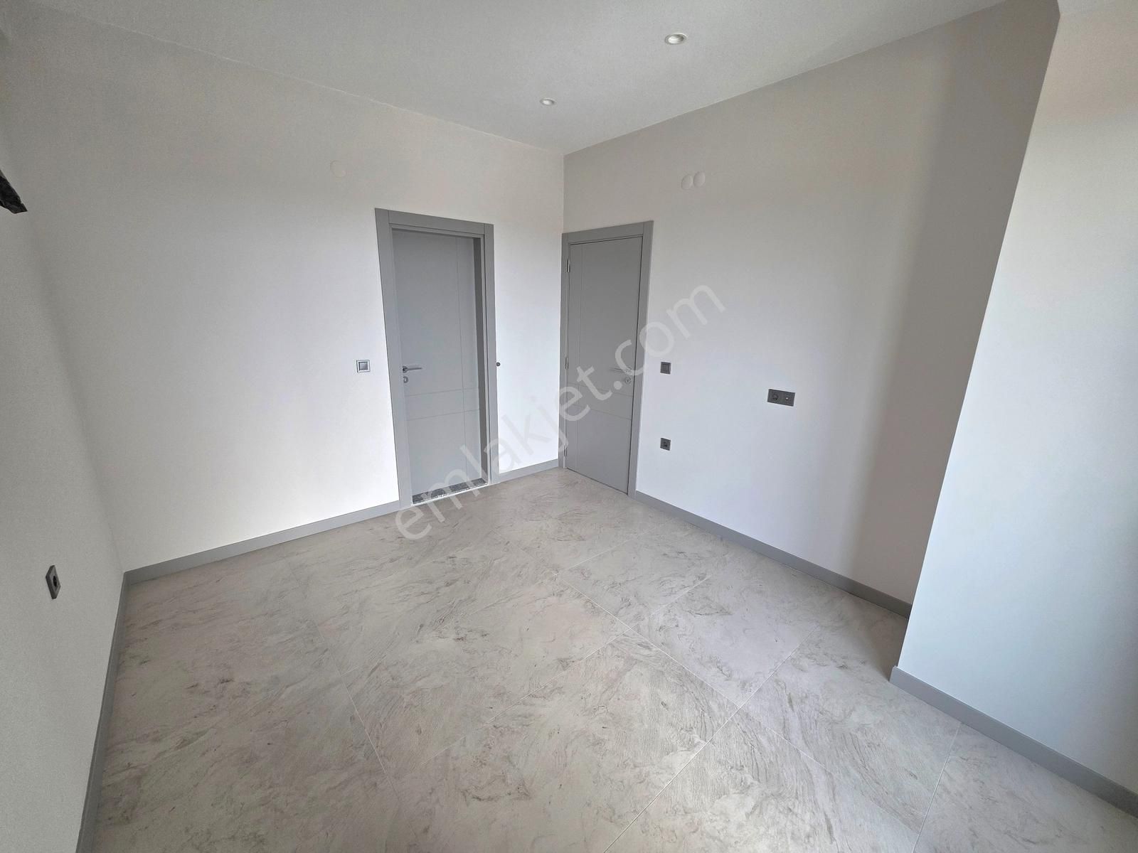 Kuşadası Soğucak'ta Sıfır Satılık Kaliteli Müstakil Villa - Görsel 27