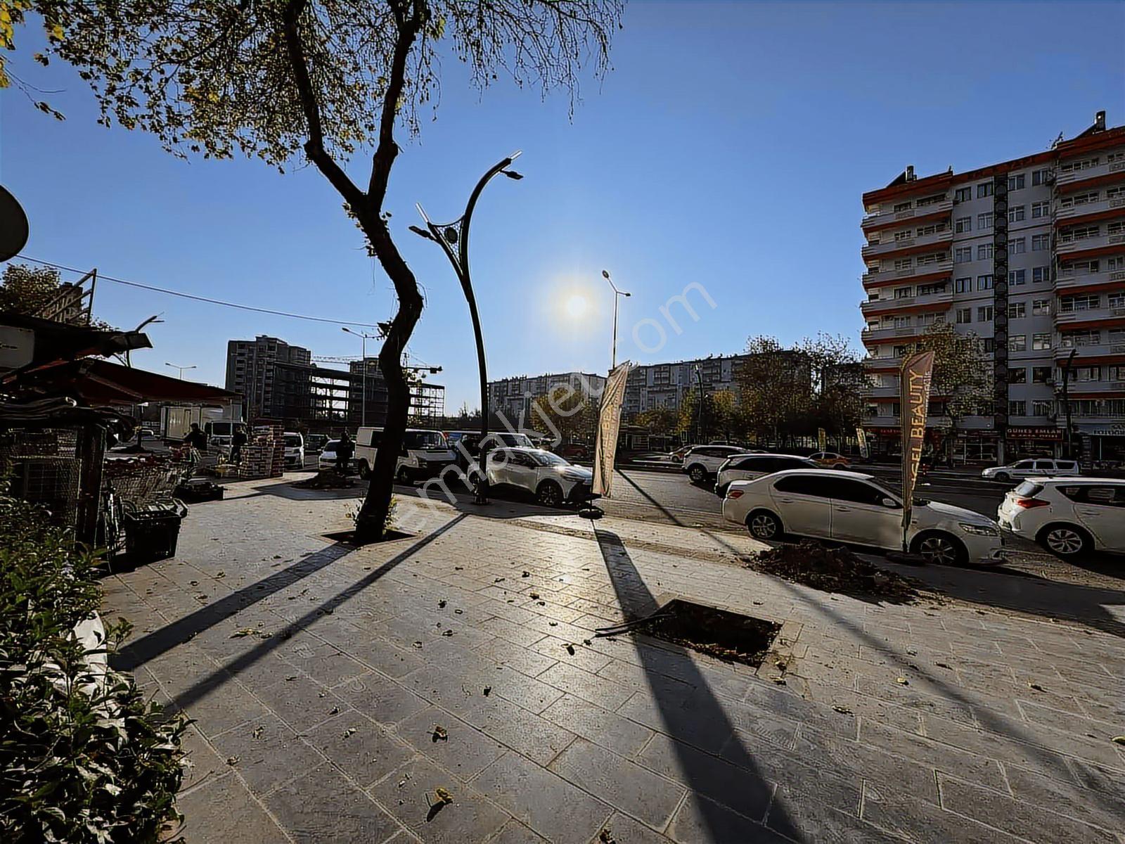 Yenıyol Ana Cadde Üzeri Satılık Depo - Görsel 3