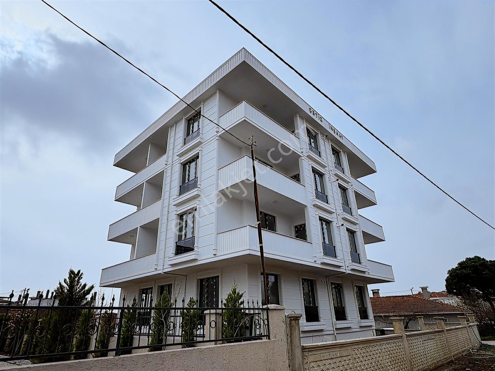 Büyükçekmece Kumburgaz'ın Kalbinde, A Kalite 2+1 Daire - Görsel 12