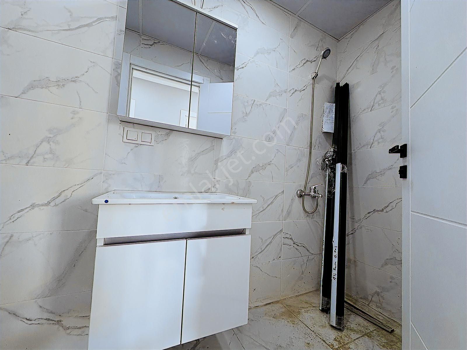 Büyükçekmece Kumburgaz'ın Kalbinde, A Kalite 2+1 Daire - Görsel 22