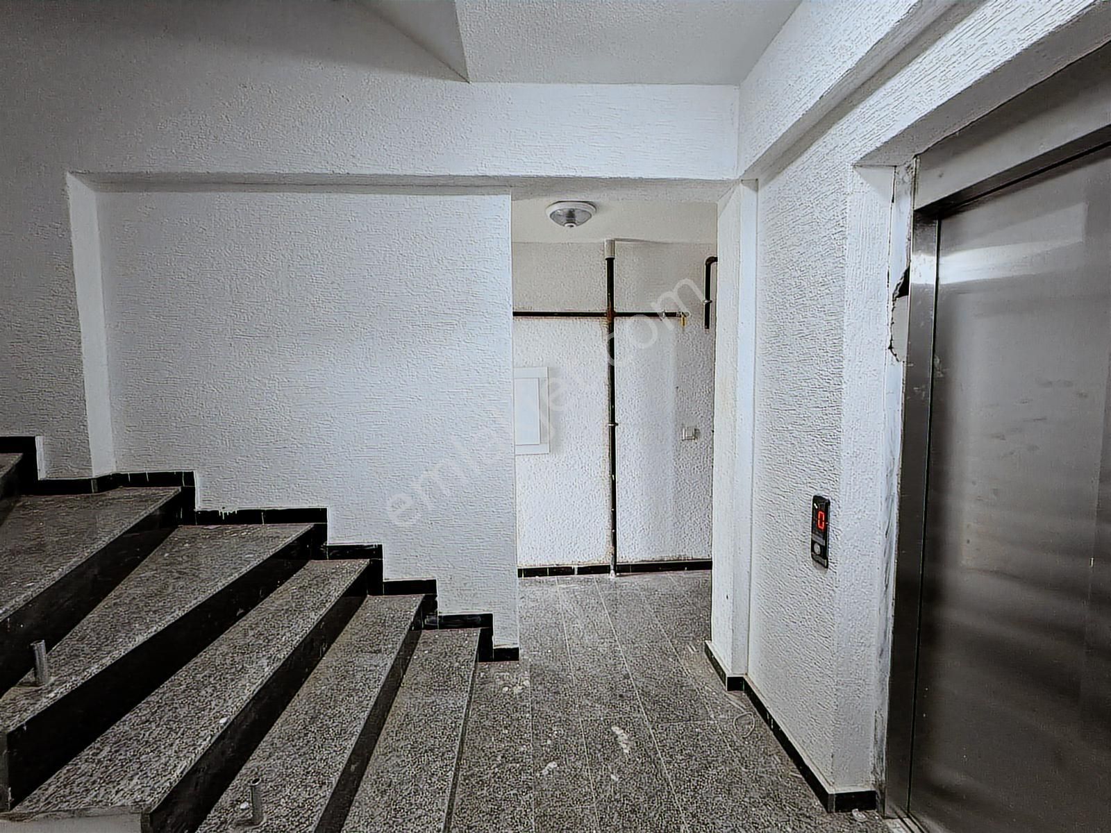 Büyükçekmece Kumburgaz'ın Kalbinde, A Kalite 2+1 Daire - Görsel 8