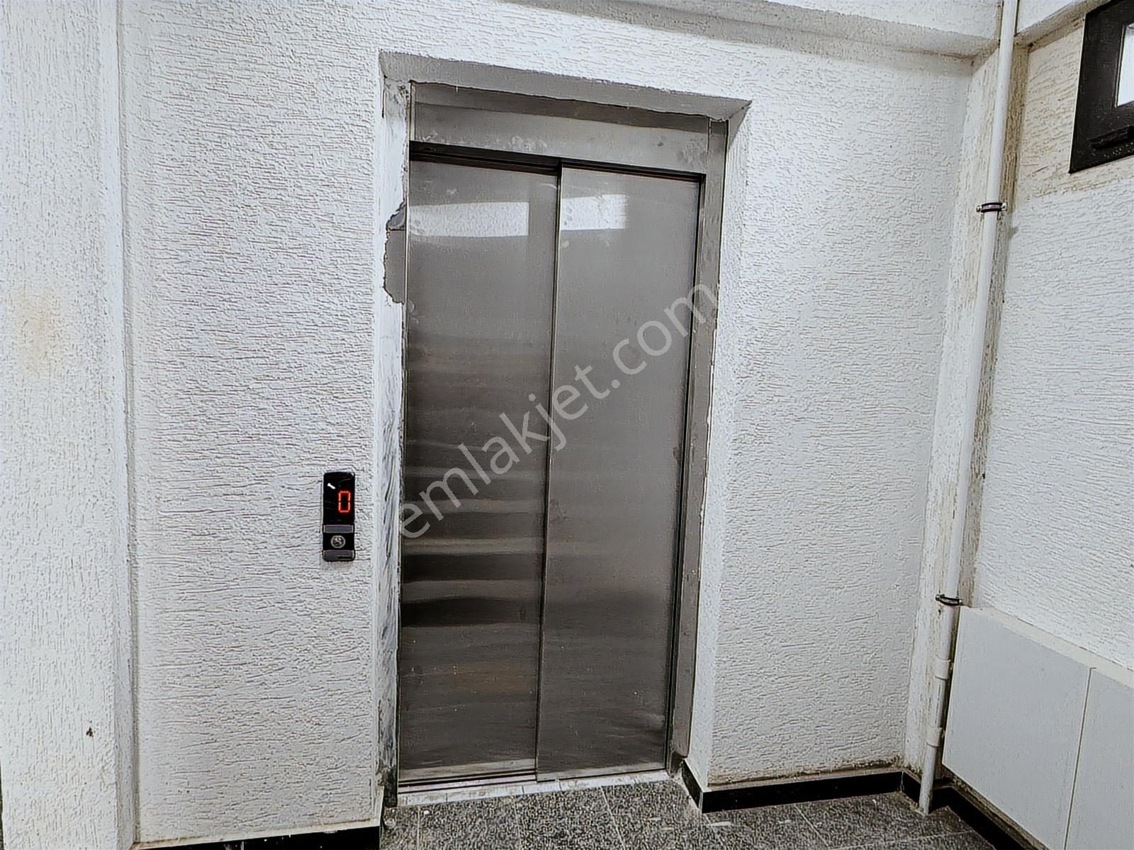 Büyükçekmece Kumburgaz'ın Kalbinde, A Kalite 2+1 Daire - Görsel 25