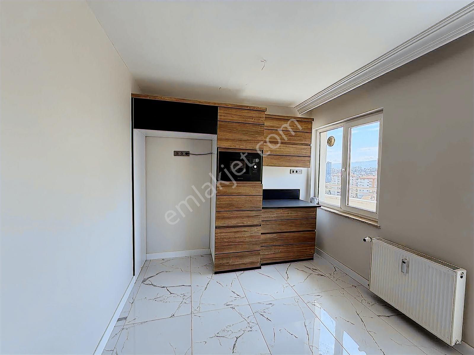 İlker Gündüzler Sitesi Full Yenilenmiş Manzaralı Dubleks - Görsel 32