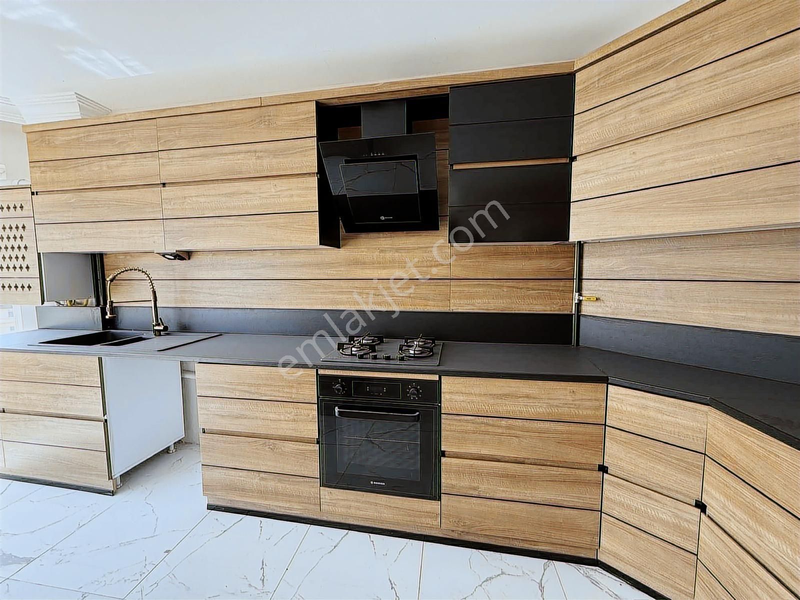 İlker Gündüzler Sitesi Full Yenilenmiş Manzaralı Dubleks - Görsel 2