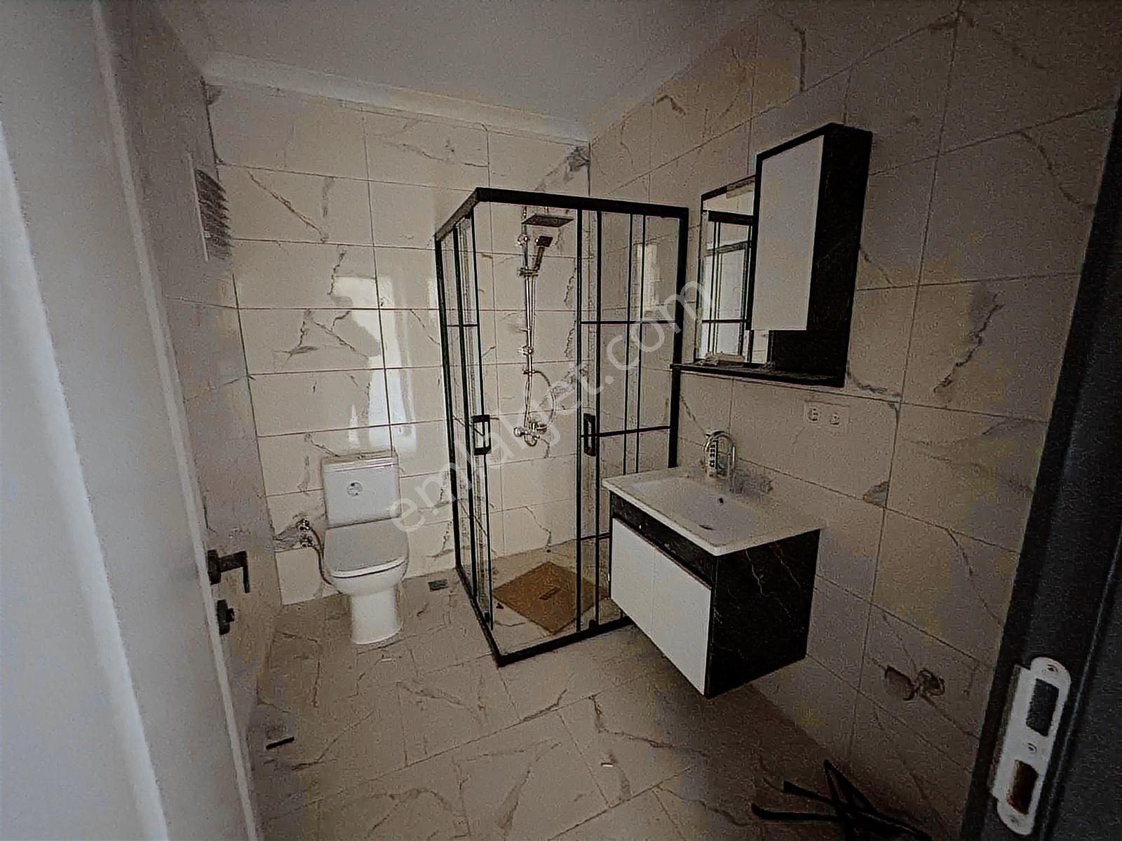 Full Eşyalı | Kombi Ankastre Cam Balkon Dahil | Sıfır 1+1 Daire - Görsel 16