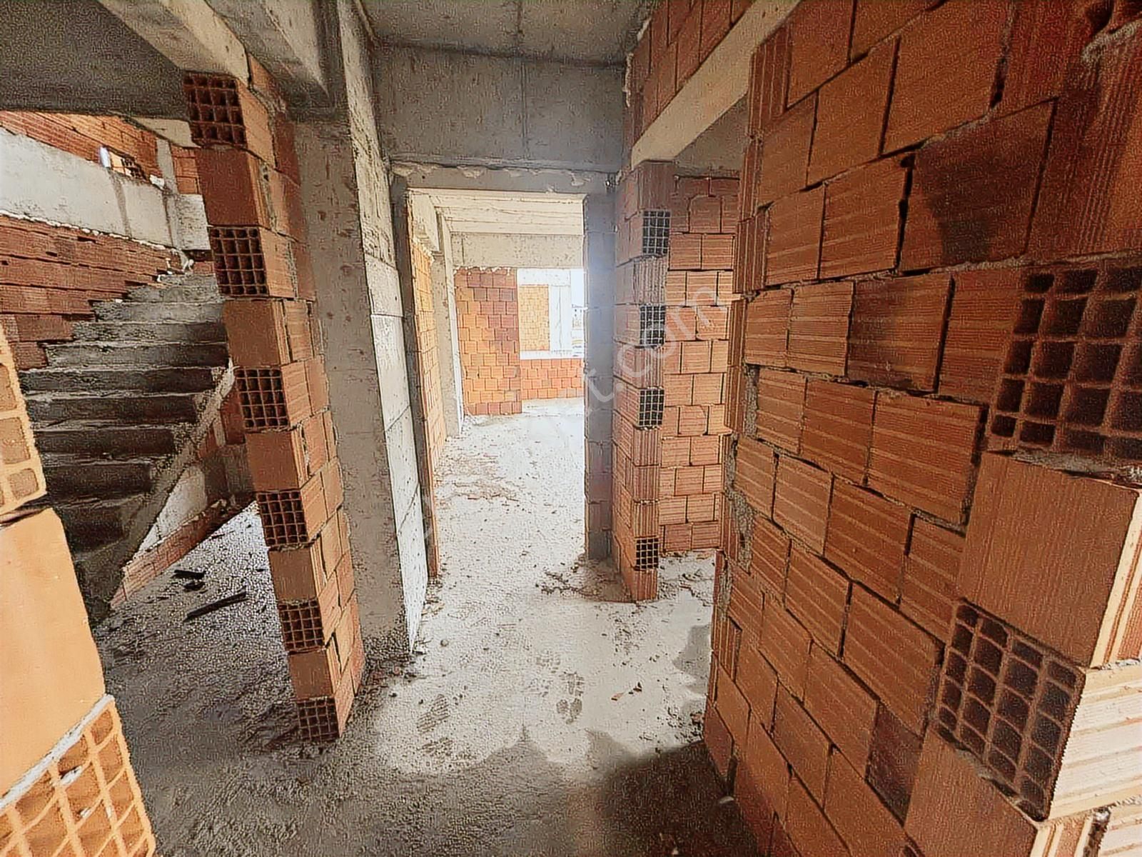 Full Eşyalı | Kombi Ankastre Cam Balkon Dahil | Sıfır 1+1 Daire - Görsel 18