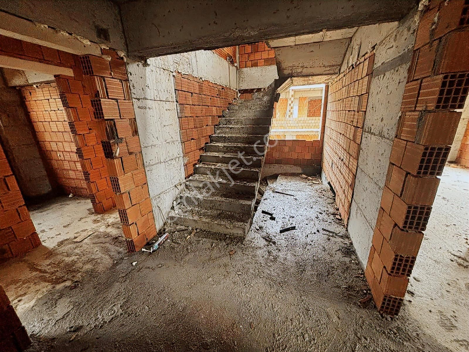 Full Eşyalı | Kombi Ankastre Cam Balkon Dahil | Sıfır 1+1 Daire - Görsel 11