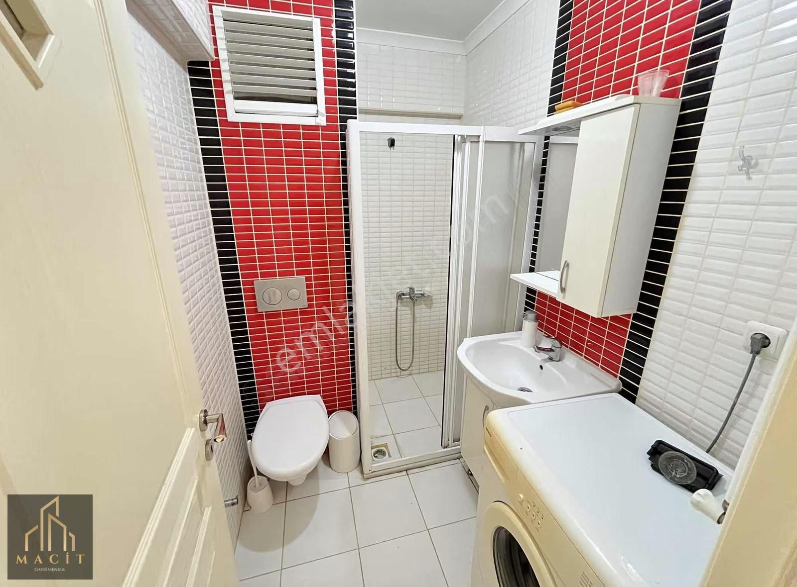 Macit'den Görükle'de Cadde Üzeri Kiralık Eşyalı 1+1 Daire - Görsel 15