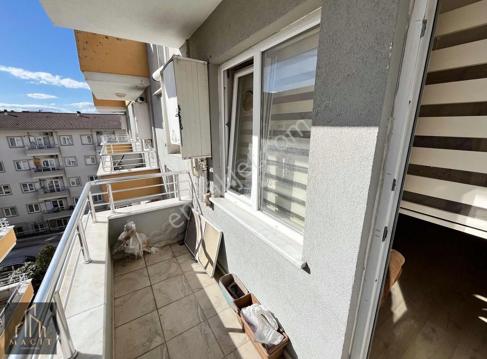 Macit'den Görükle'de Cadde Üzeri Kiralık Eşyalı 1+1 Daire - Görsel 10