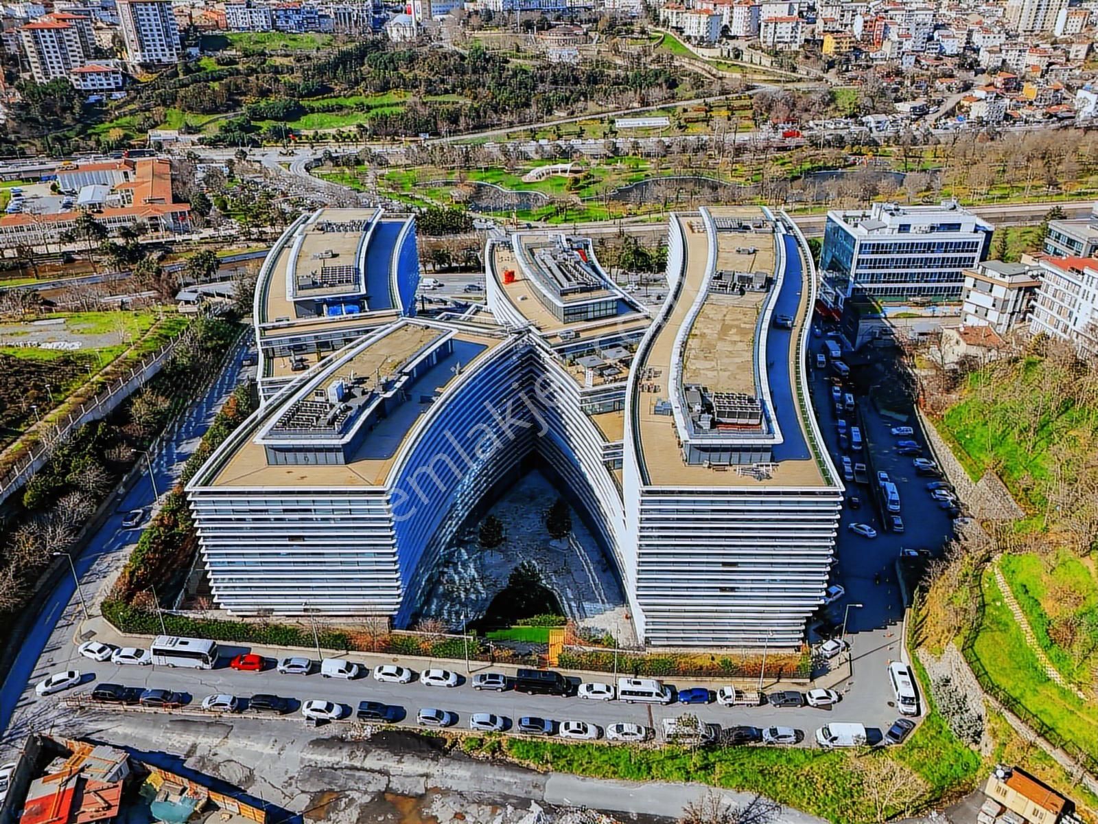 Remax Astyle'den Premier Kampüs'te Dekorasyonlu Premium Ofis - Görsel 34