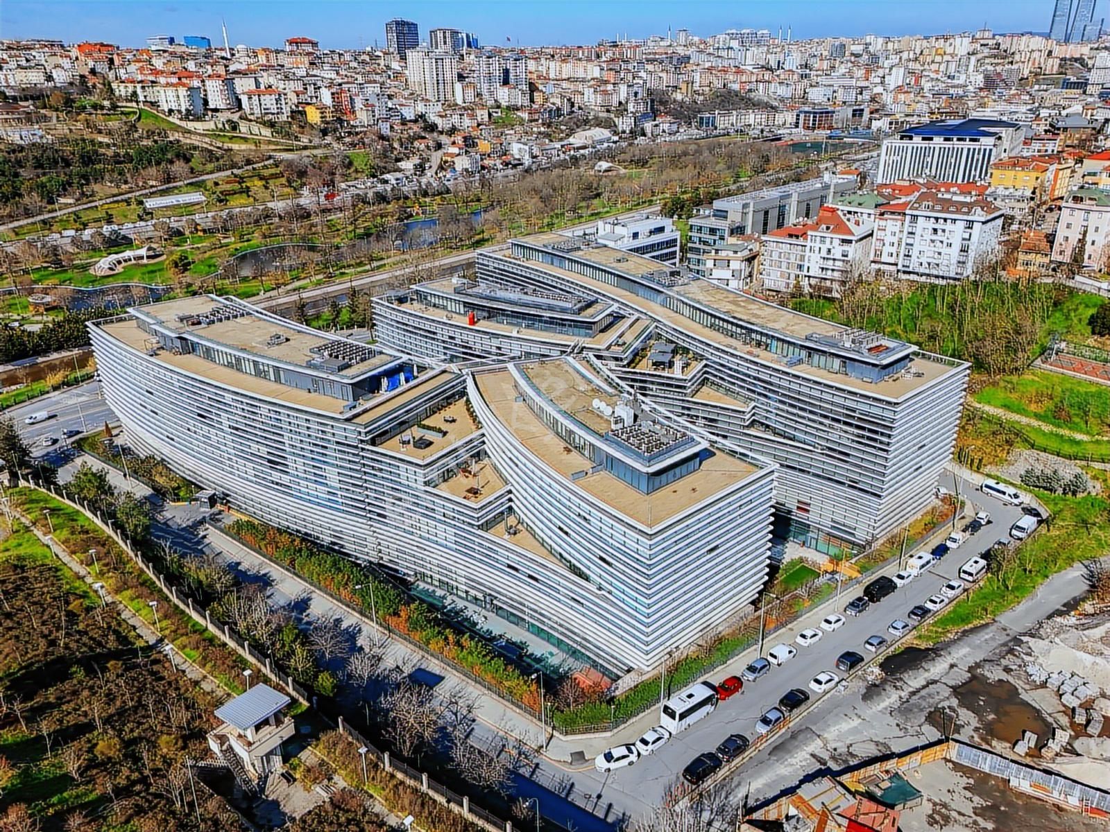 Remax Astyle'den Premier Kampüs'te Dekorasyonlu Premium Ofis - Görsel 30