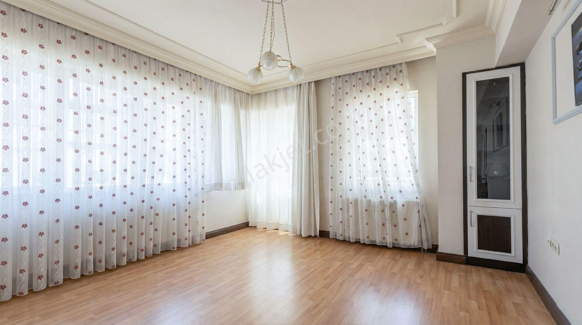 Dokumada Merkezi Konumda Geniş 4+1 Bahçe Dublex - Görsel 21