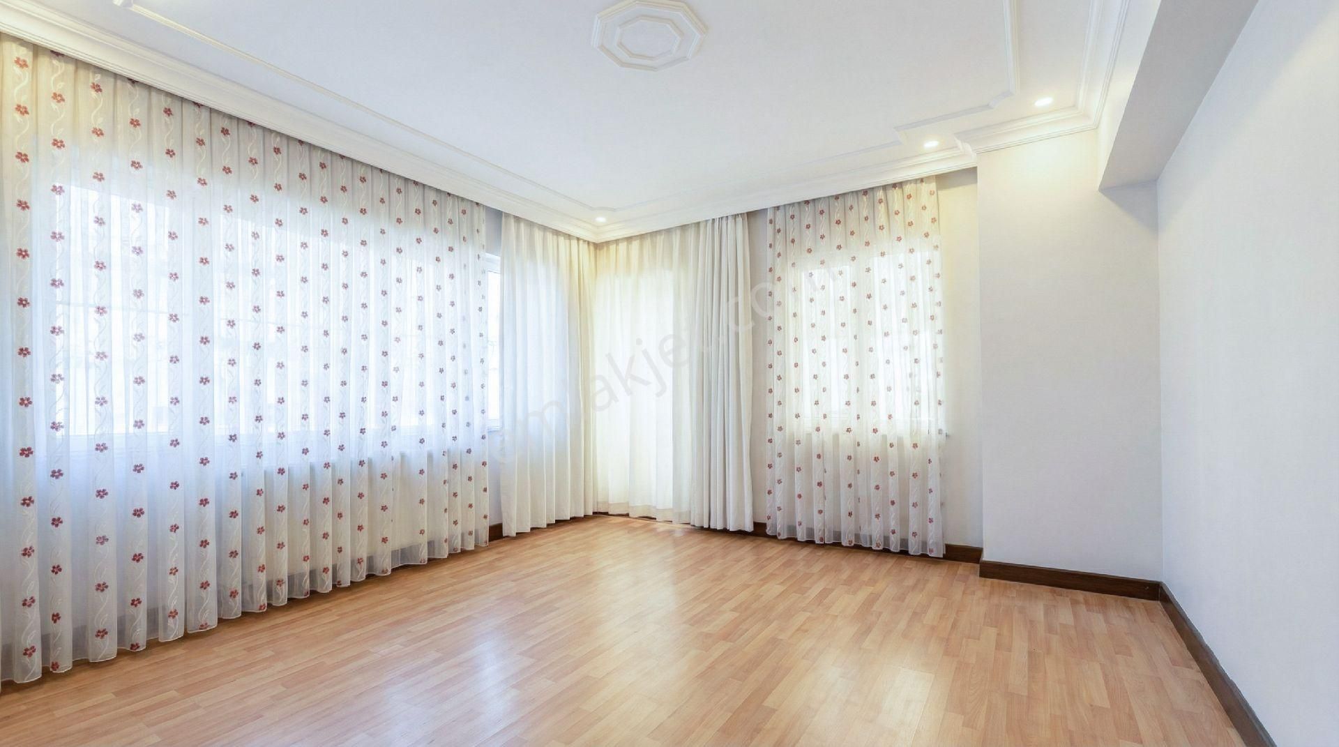 Dokumada Merkezi Konumda Geniş 4+1 Bahçe Dublex - Görsel 23