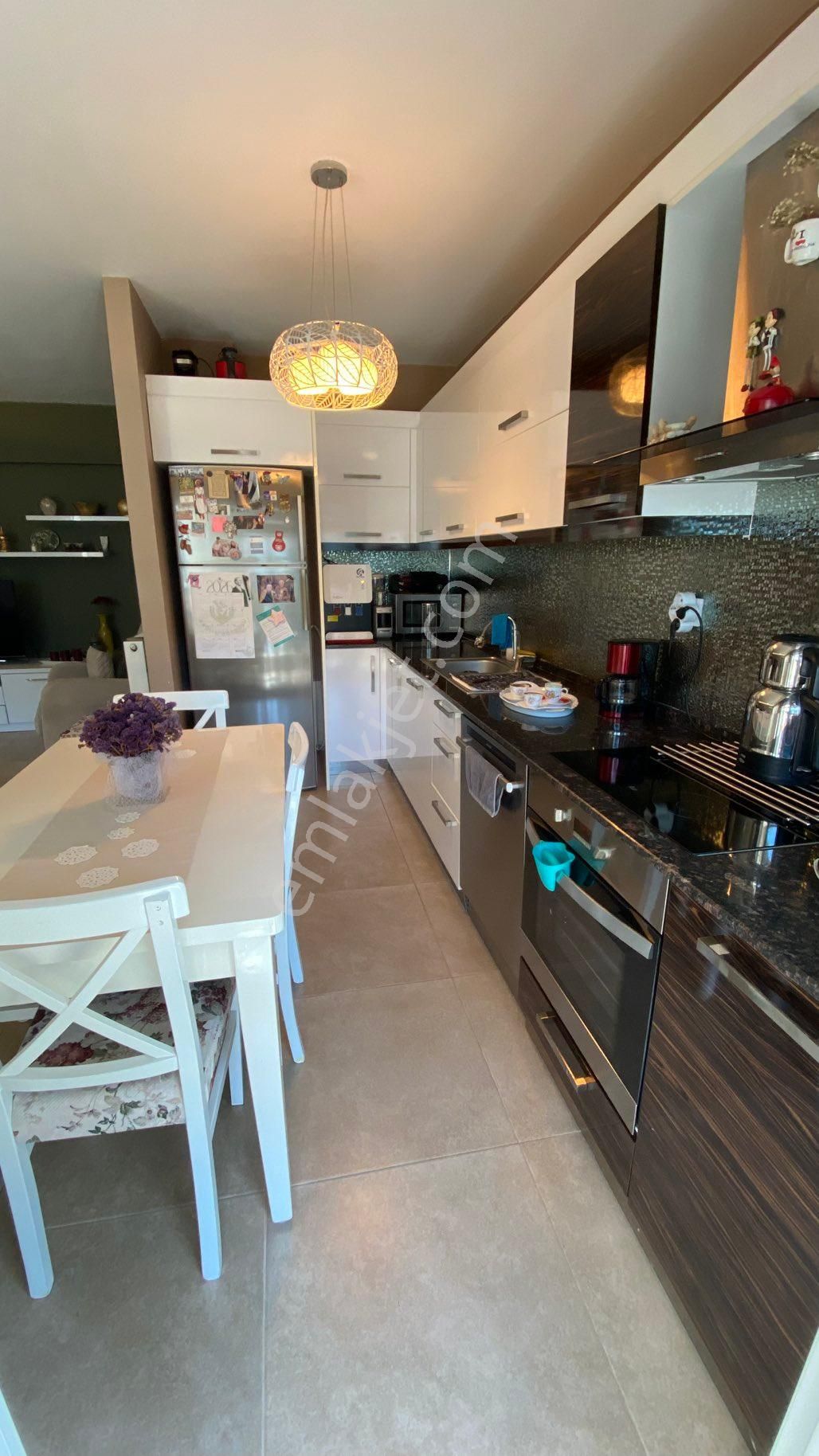 Mavişehir Su Evleri Metro Tramvay Yakını Otoparklı Satılık Daire - Görsel 34