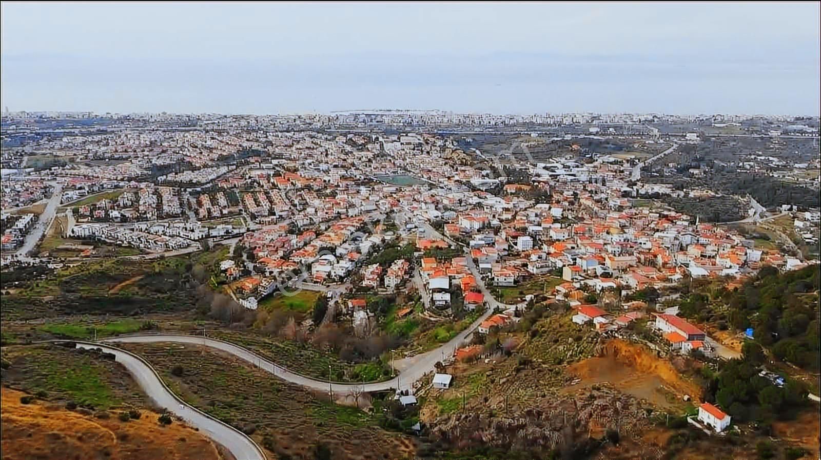 İzmir Güzelbahçe'de Deniz Manzaralı 16.041 M² Satılık Arsa