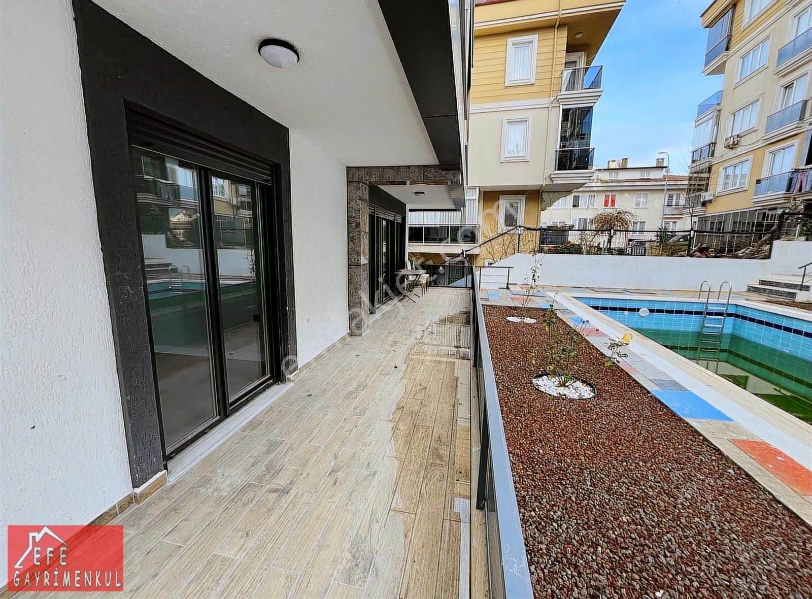 Şile Merkezde Site İçinde Havuza Cephe 2+1 Sıfır Tersdubleks - Görsel 2