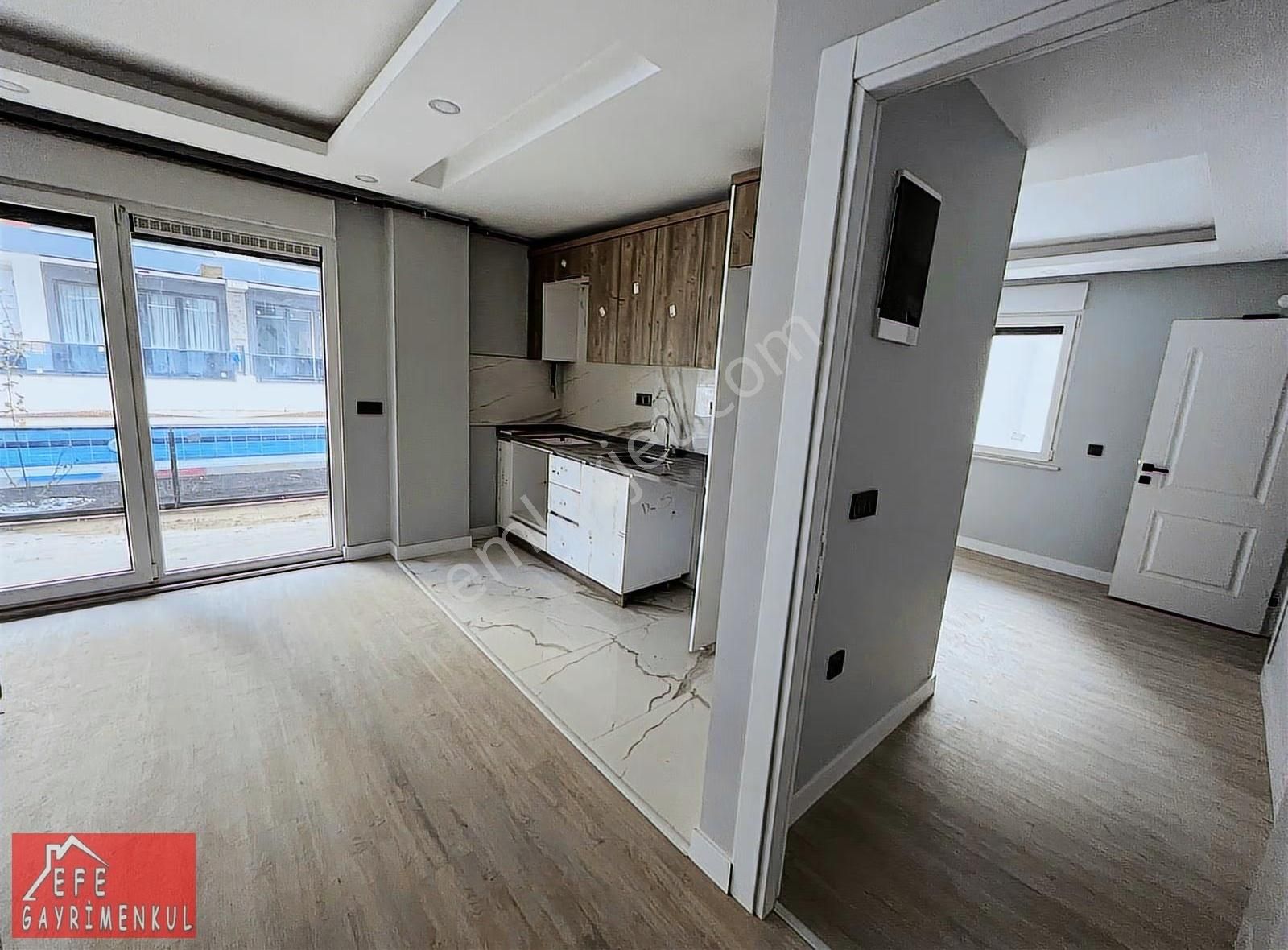 Şile Merkezde Site İçinde Havuza Cephe 2+1 Sıfır Tersdubleks - Görsel 7
