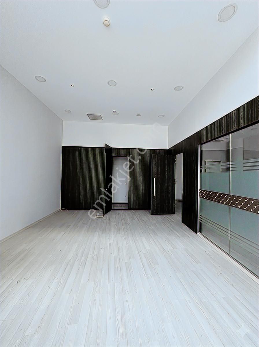 Remax Astyle'den Premier Kampüs'te Dekorasyonlu Premium Ofis - Görsel 24
