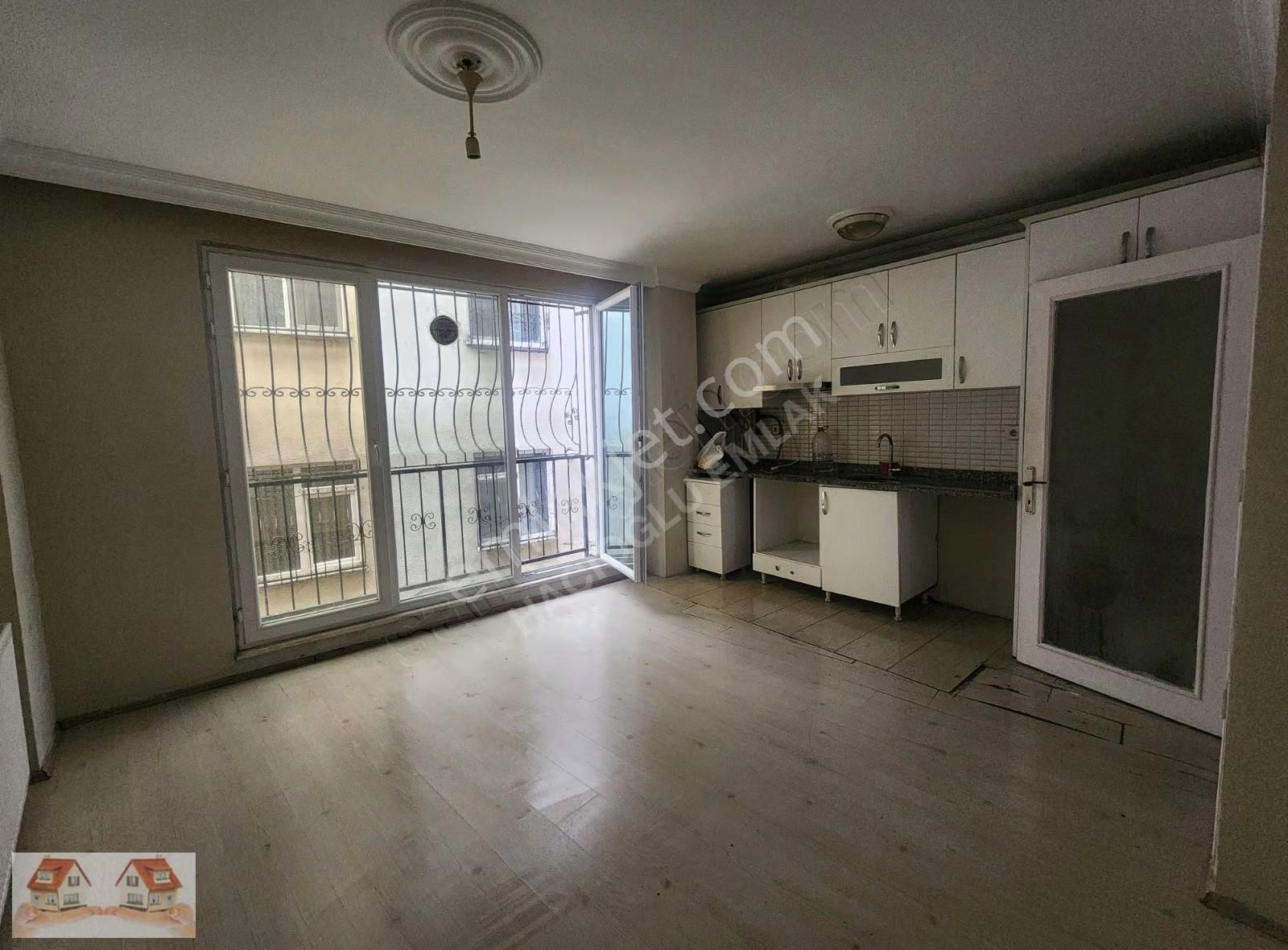 Cadde Yanı Yeni Binada 2+1 Otobüs Duragı Yakın Amerikan Mutfaklı - Görsel 35