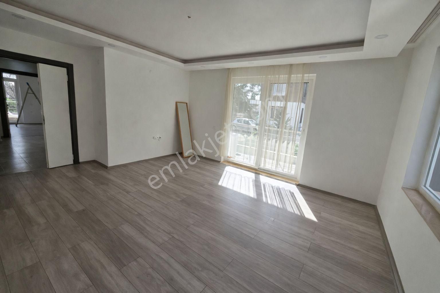 Döşemealtı Yeşilbayır’da Havuzlu Sitede Özel Bahçe Katı Geniş 3+1 Kiralık Daire - Görsel 17