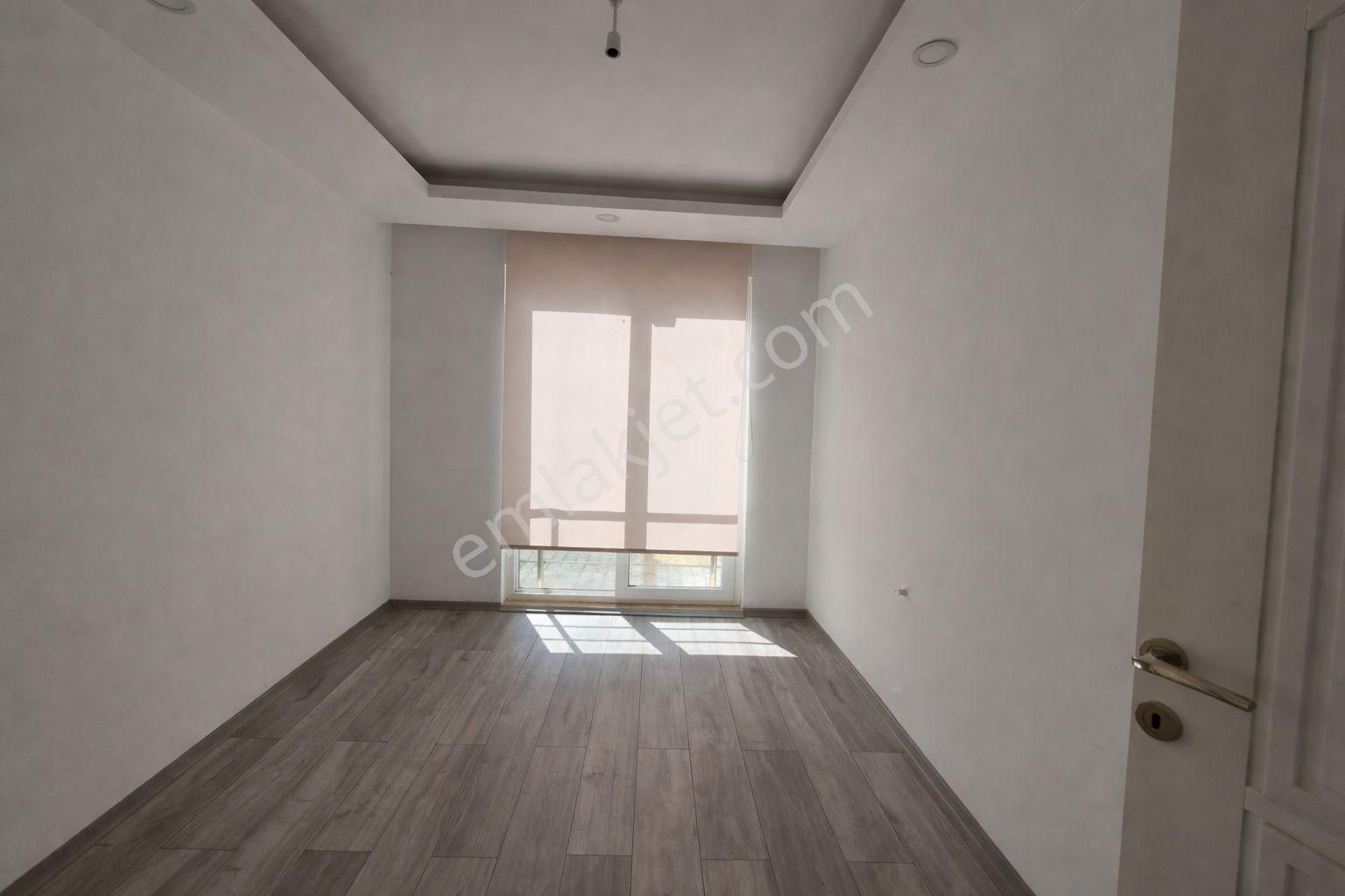 Döşemealtı Yeşilbayır’da Havuzlu Sitede Özel Bahçe Katı Geniş 3+1 Kiralık Daire - Görsel 8