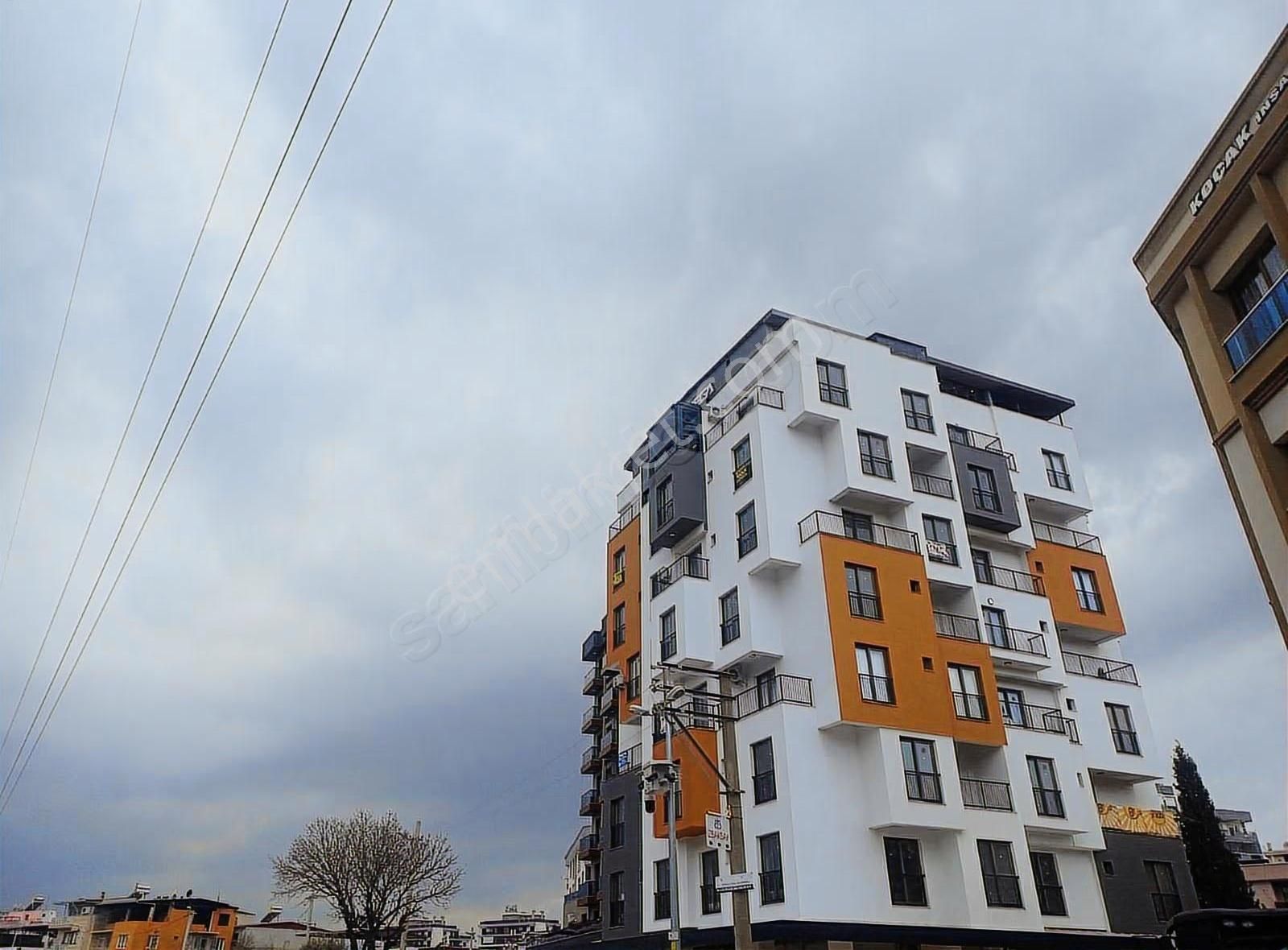 Rc//merkezde Süper Konumda Çift Cephe 1+1 Satılık Lüks Daire - Görsel 14