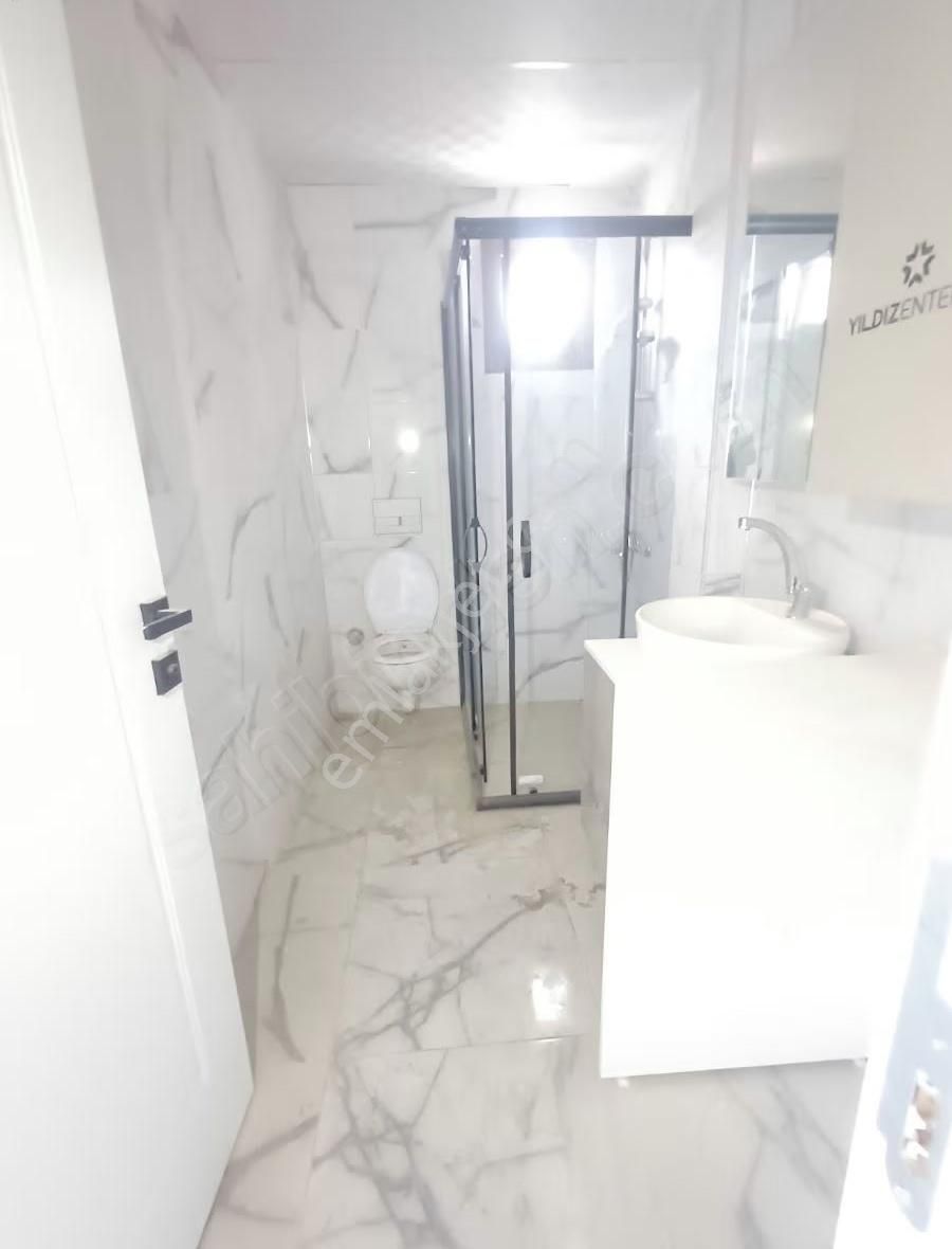 Rc//merkezde Süper Konumda Çift Cephe 1+1 Satılık Lüks Daire - Görsel 18