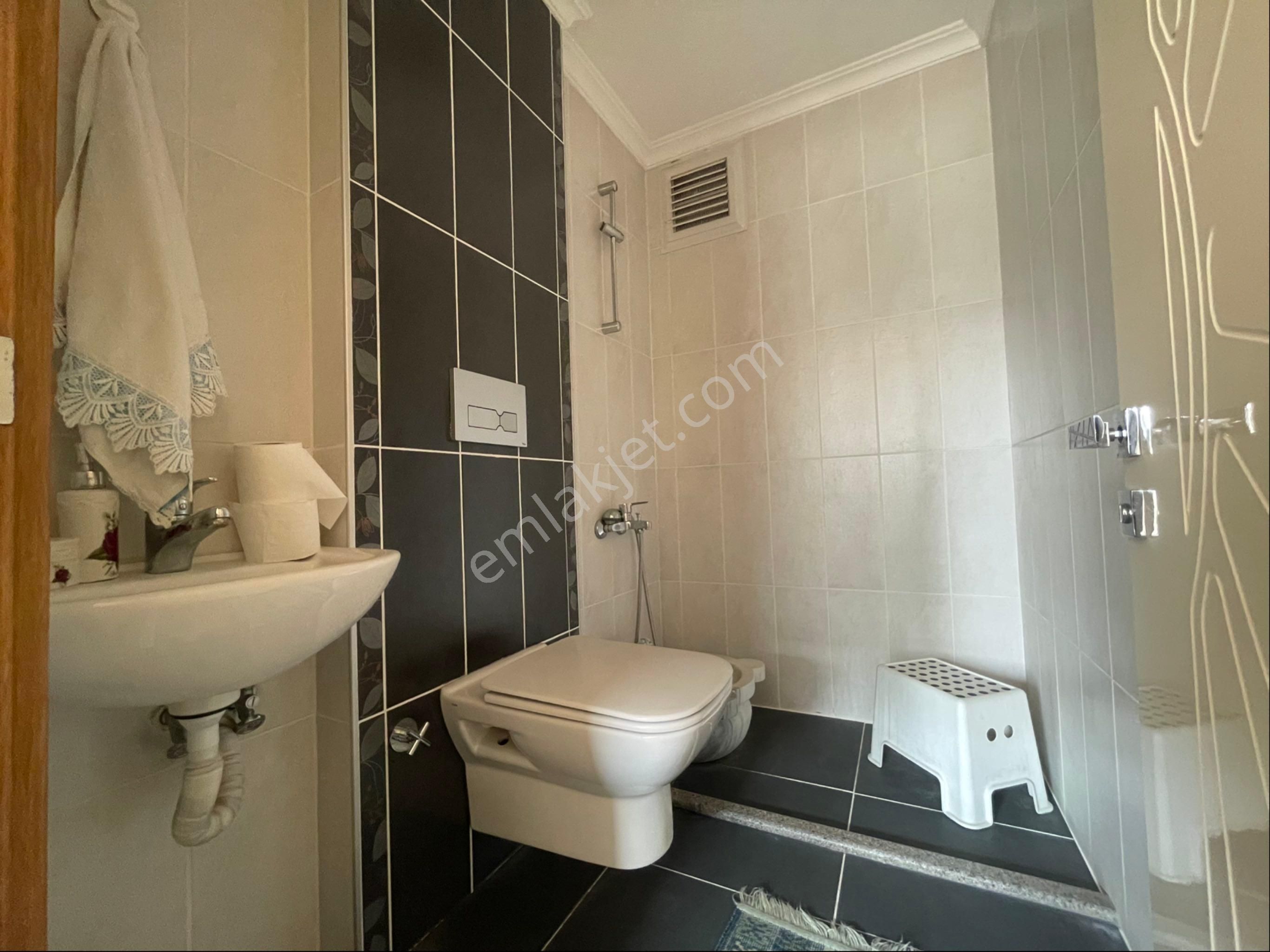 Elfi'den 23 Nisan Foreli Evler 4 Sitesinde 3+1 Satılık Daire - Görsel 20