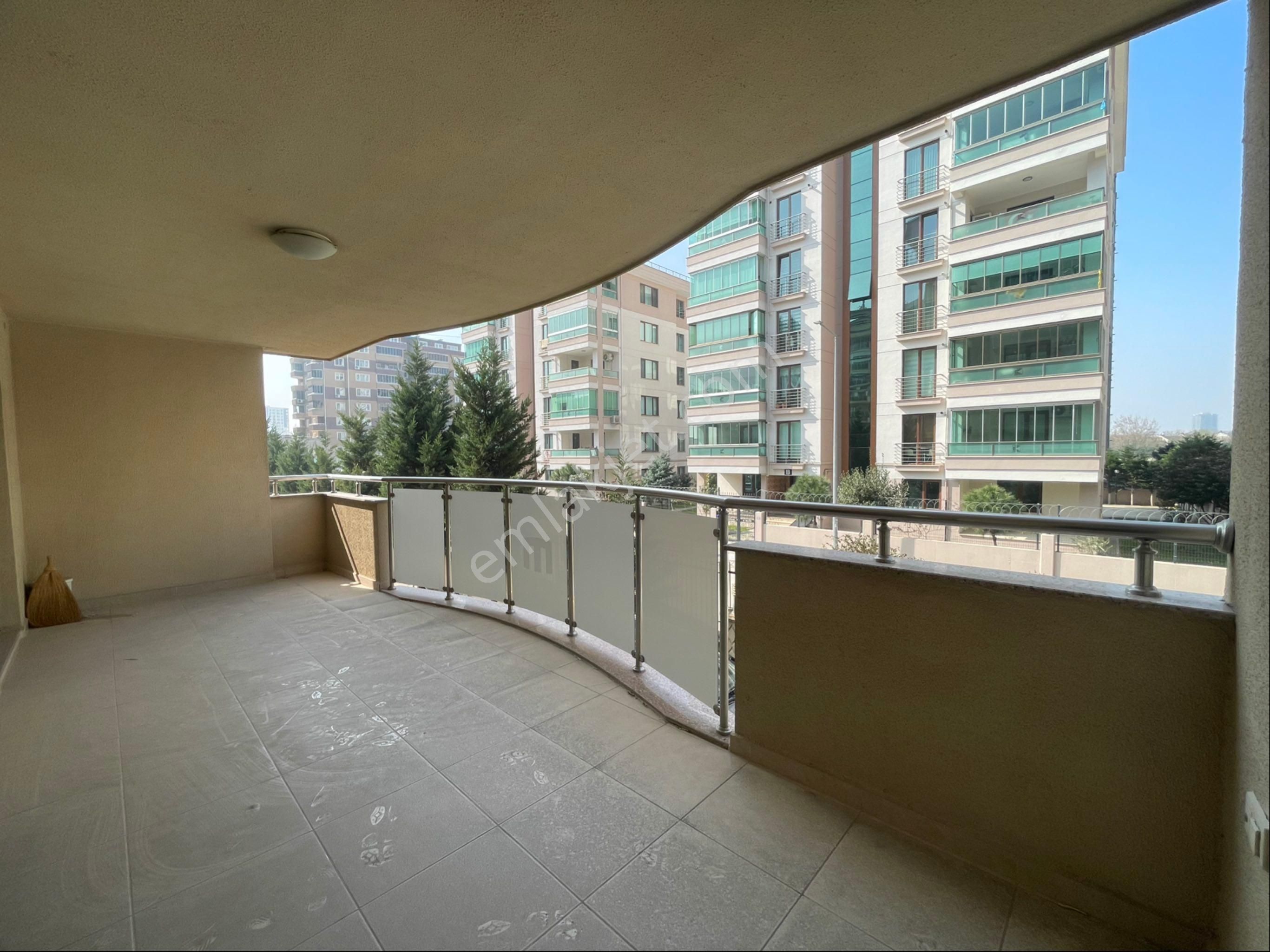 Elfi'den 23 Nisan Foreli Evler 4 Sitesinde 3+1 Satılık Daire - Görsel 12